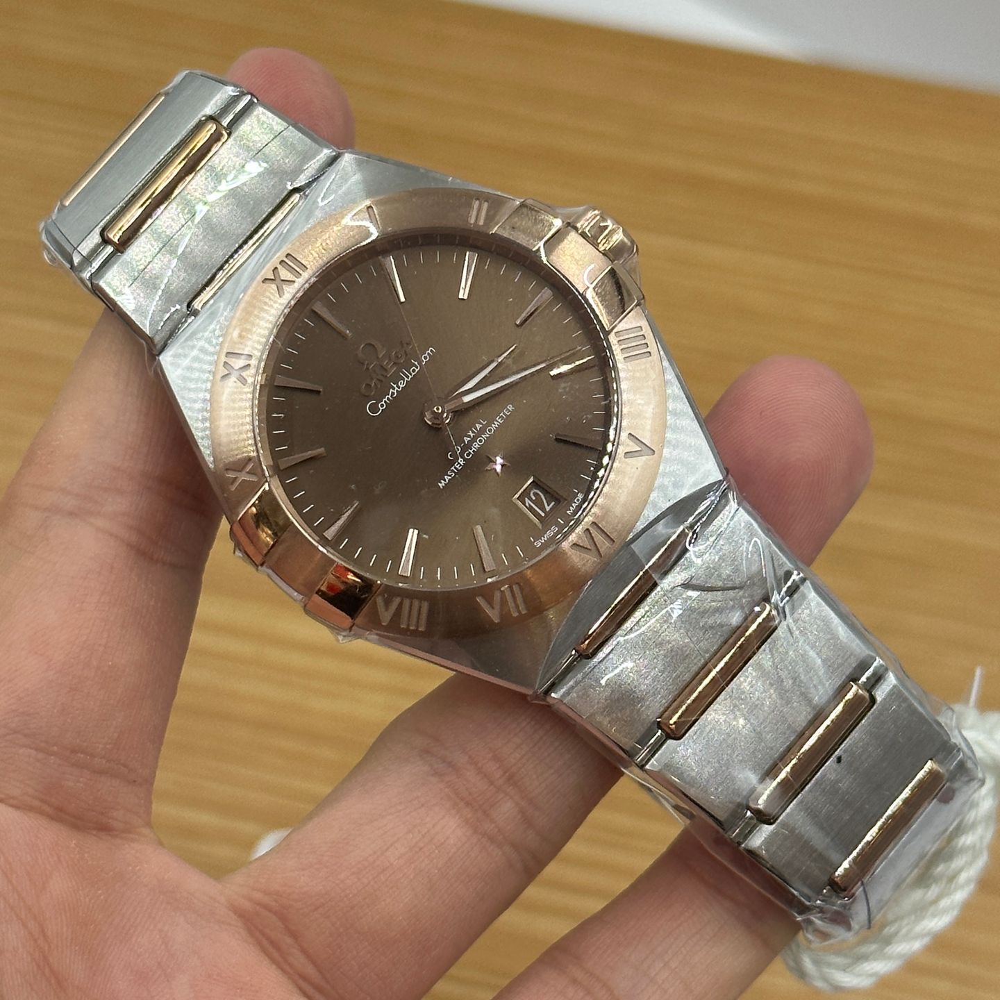 Omega Constellation 131.20.36.20.13.001 (2023) - Bruin wijzerplaat 36mm Goud/Staal (8/8)