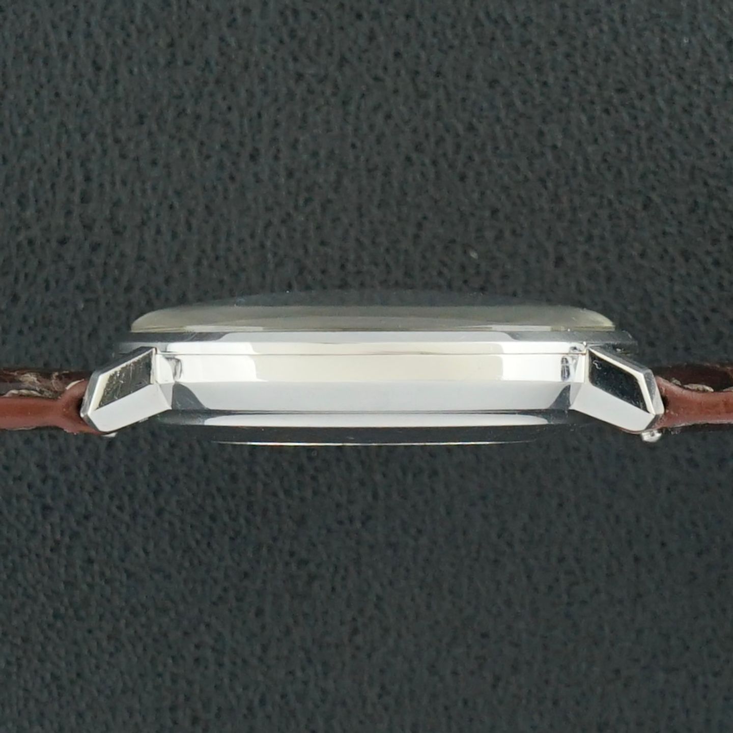 Omega De Ville 166.033 - (5/8)