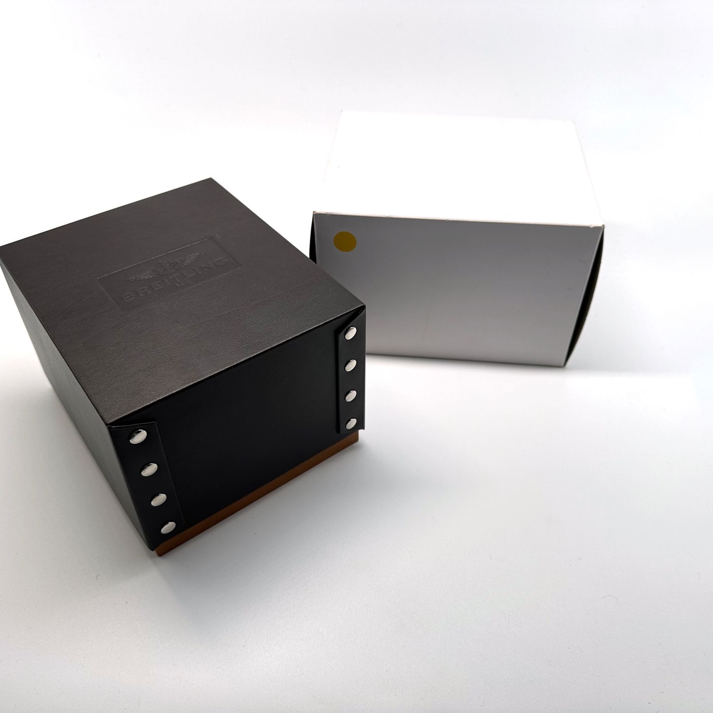 Breitling Superocean AB201012 (2018) - Black dial 42 mm Steel case (2/8)