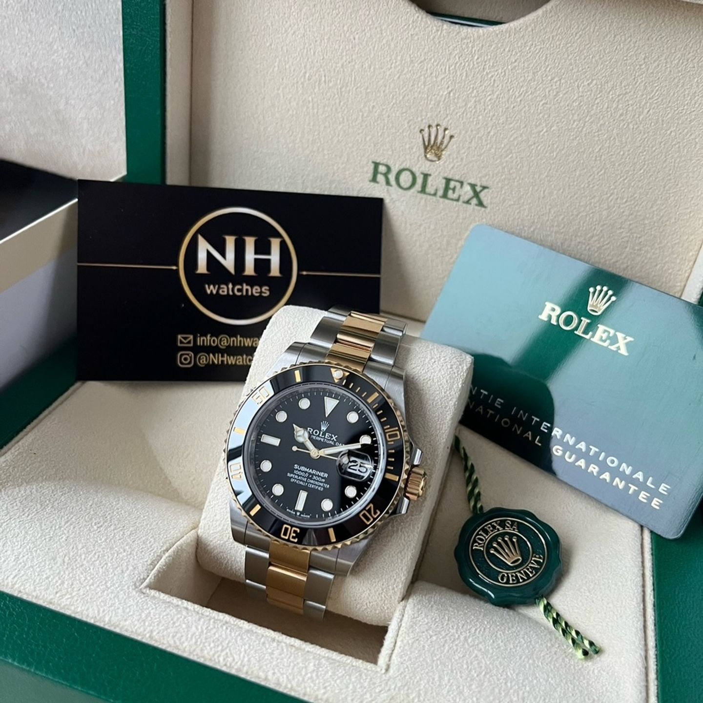 Rolex Submariner Date 126613LN - (1/8)