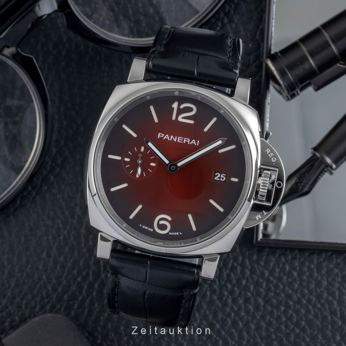 Panerai Luminor Due PAM01424 (Unknown (random serial)) - Red dial 42 mm Steel case (3/8)
