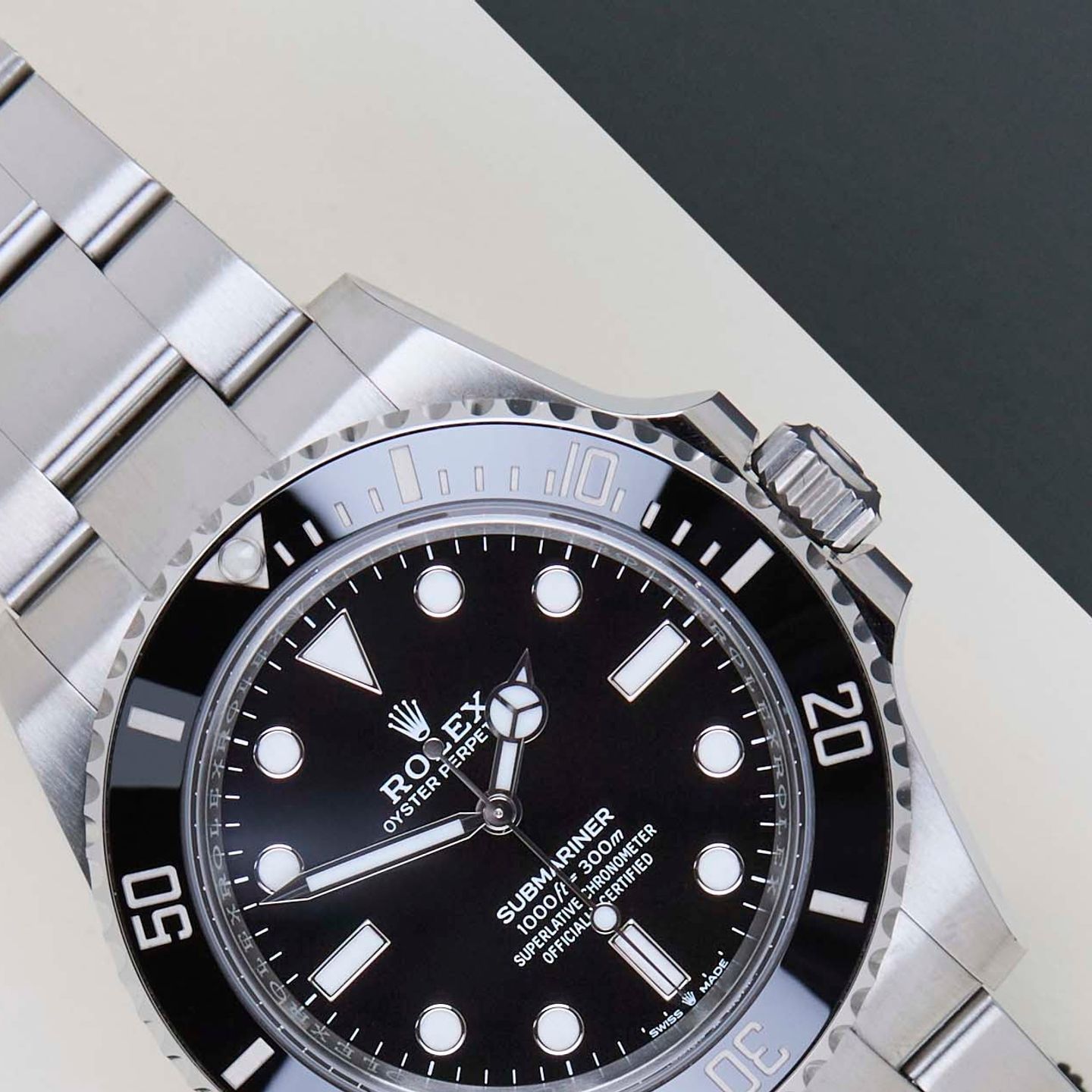 Rolex Submariner No Date 124060 (2025) - Black dial 41 mm Steel case (3/8)