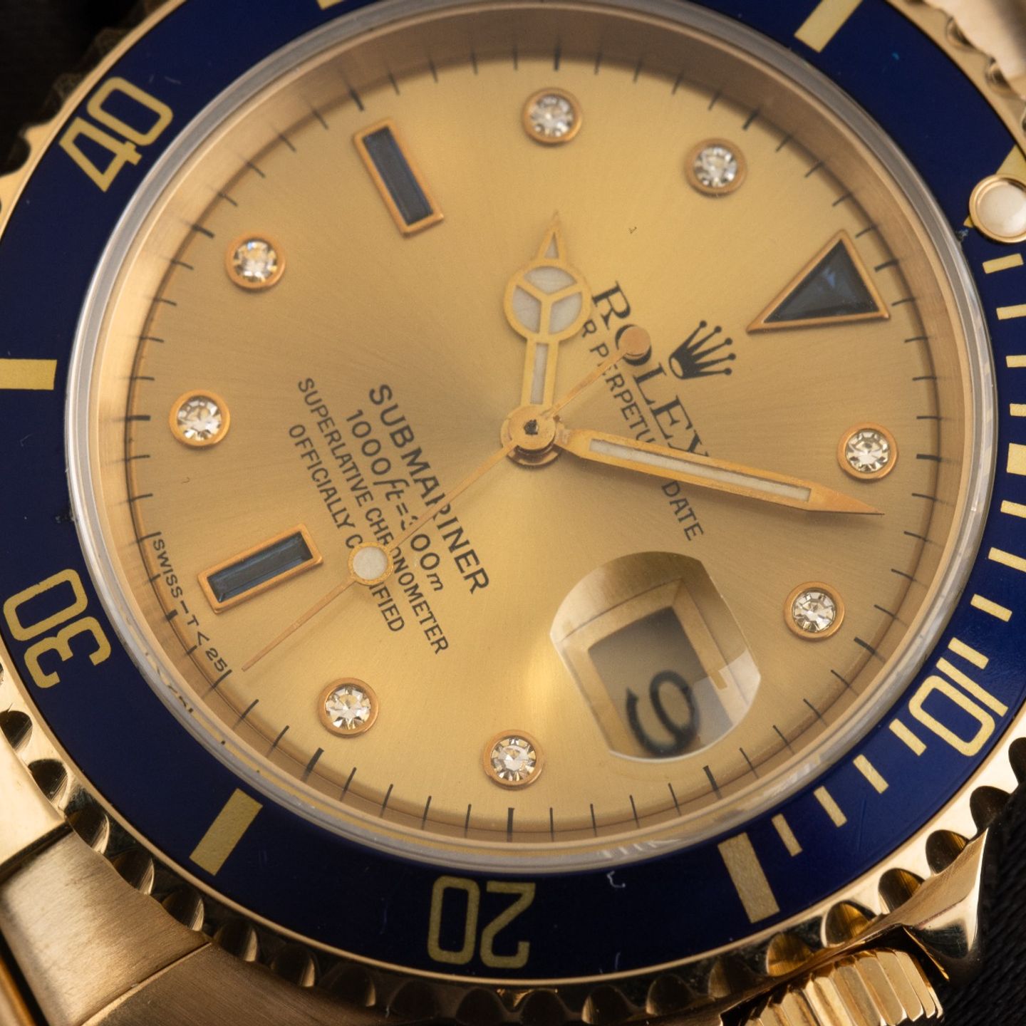Rolex Submariner Date 16618 (1988) - 40 mm Yellow Gold case (3/8)