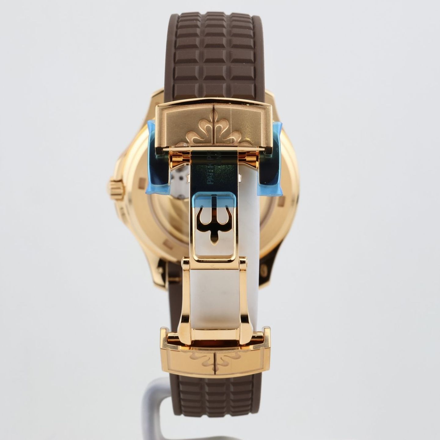 Patek Philippe Aquanaut 5268/200R-010 (2026) - Bruin wijzerplaat 38mm Roségoud (6/8)