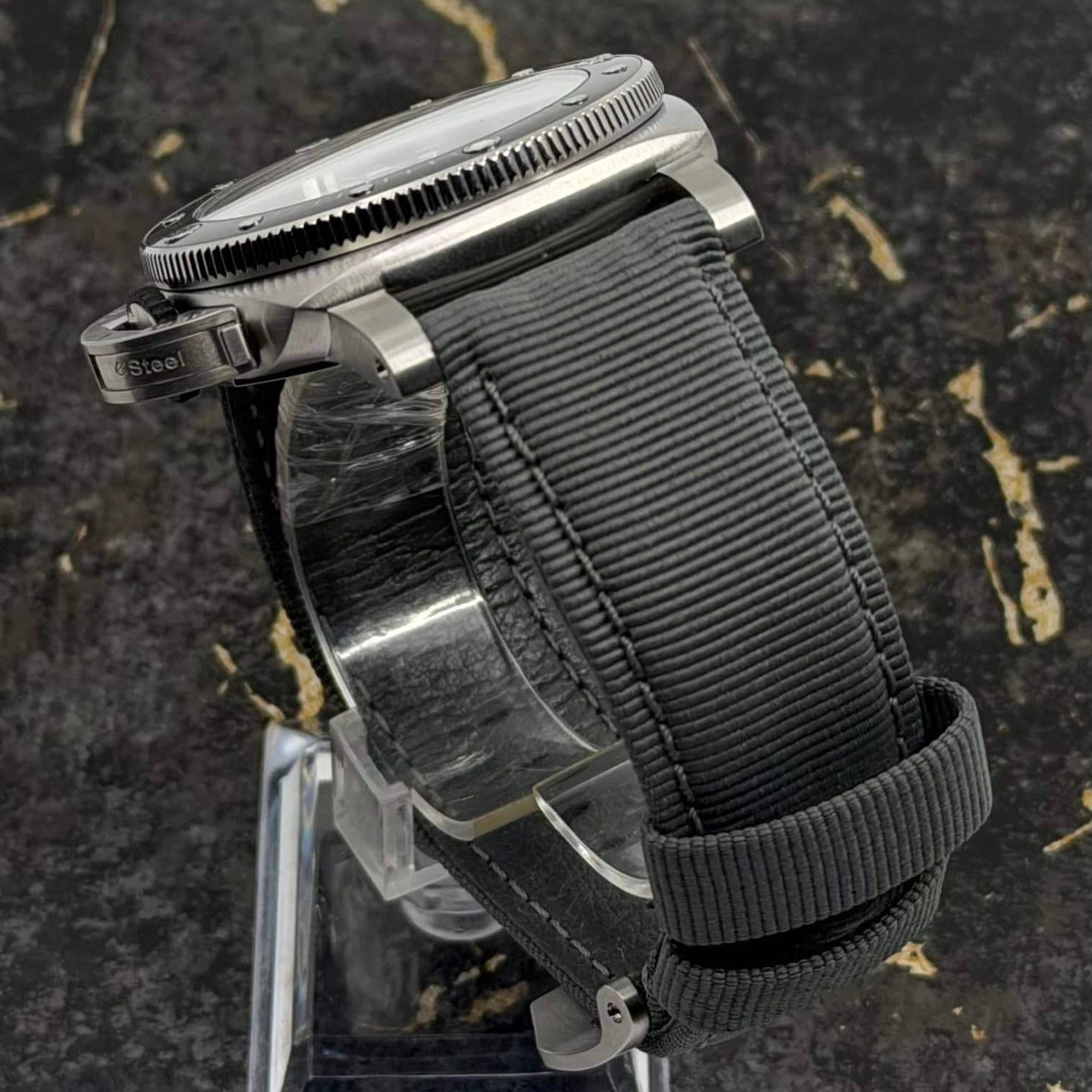 Panerai Luminor Submersible PAM01288 - (6/8)