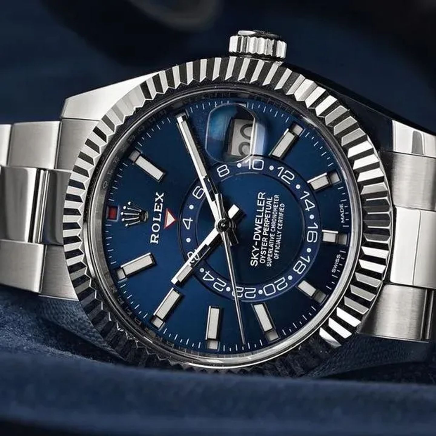 Rolex Sky-Dweller 326934 (2023) - Blauw wijzerplaat 42mm Staal (2/6)