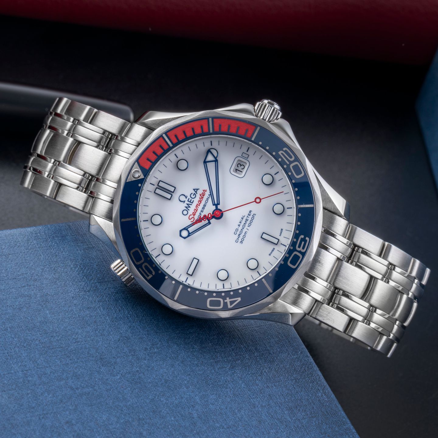 Omega Seamaster Diver 300 M 212.32.41.20.04.001 (Onbekend (willekeurig serienummer)) - Wit wijzerplaat 41mm Staal (2/8)