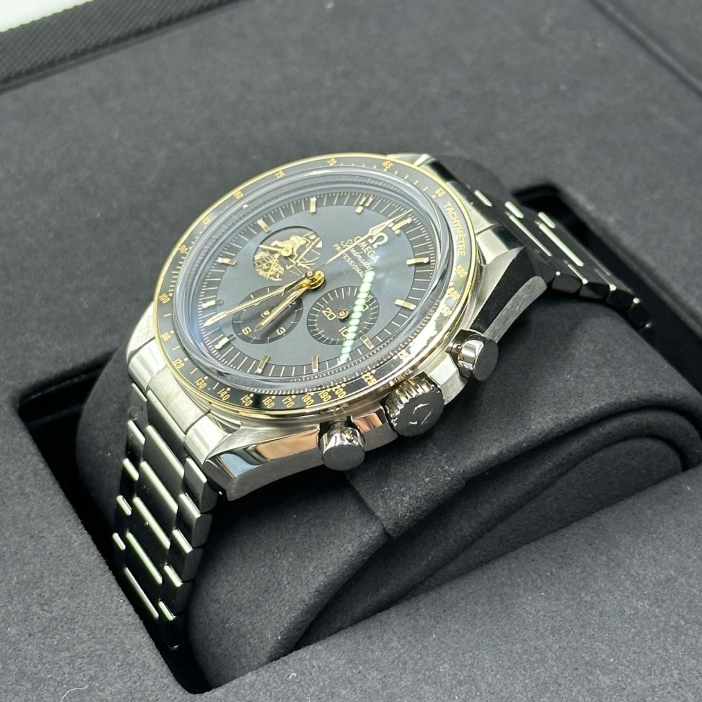 Omega Speedmaster Professional Moonwatch 310.20.42.50.01.001 (2024) - Zwart wijzerplaat 42mm Staal (3/8)