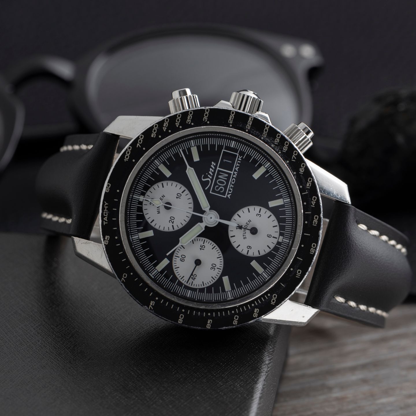 Sinn 103 103 ST (1995) - Black dial 42 mm Steel case (2/8)