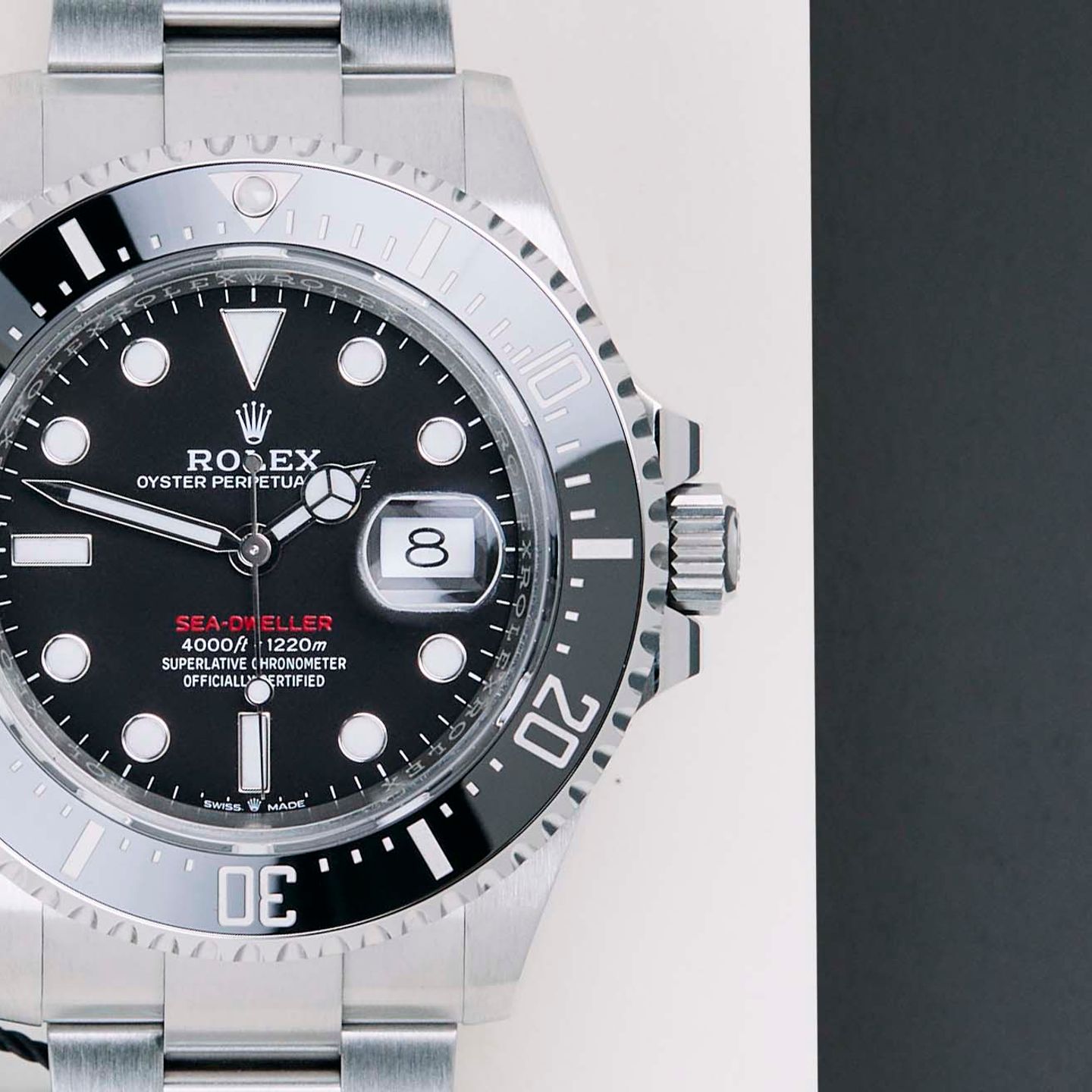 Rolex Sea-Dweller 126600 (2019) - Black dial 43 mm Steel case (5/8)