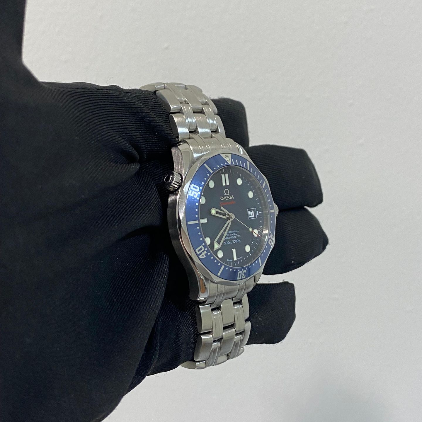 Omega Seamaster 300 2222.8 (2013) - Blue dial 36 mm Unknown case (2/7)