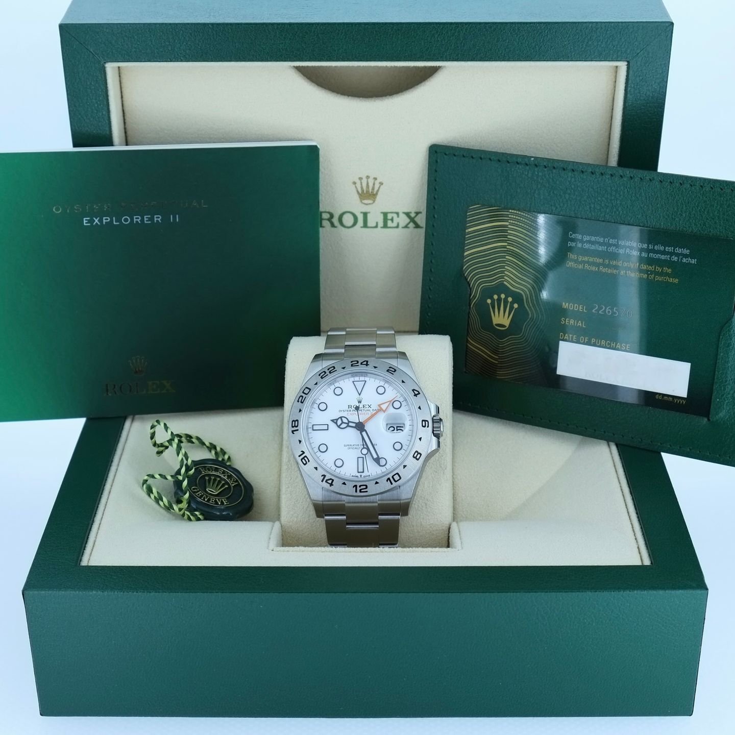 Rolex Explorer II 226570 (2024) - White dial 42 mm Steel case (4/6)