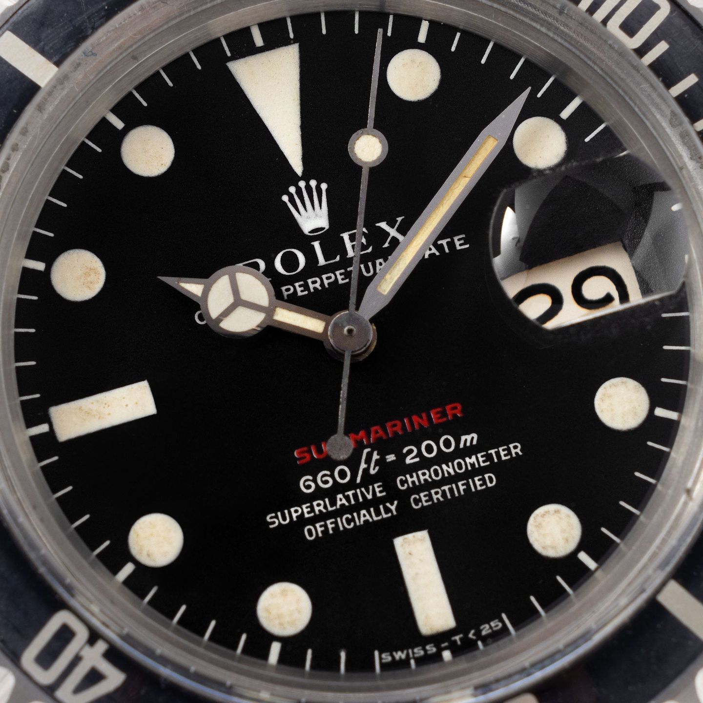 Rolex Submariner Date 1680 (1973) - Black dial 40 mm Steel case (2/8)