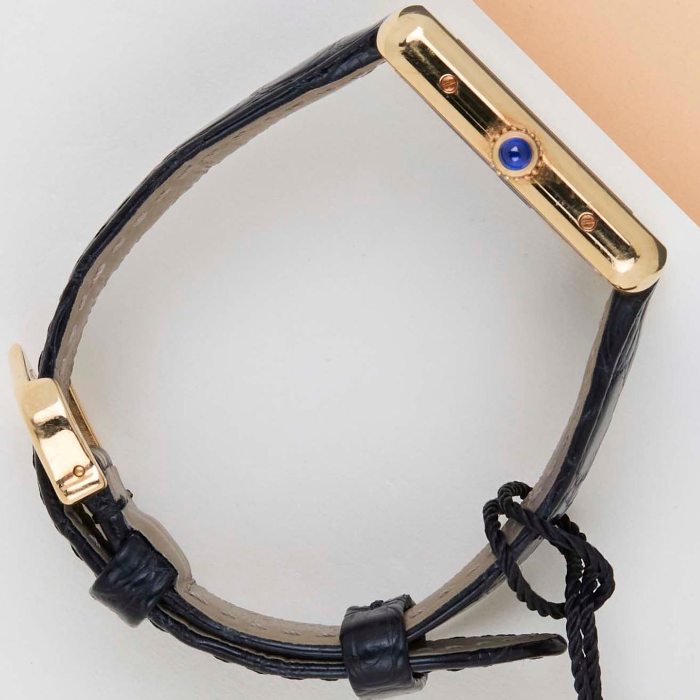 Cartier Tank Solo W5200002 (2021) - Zilver wijzerplaat 31mm Geelgoud (7/8)