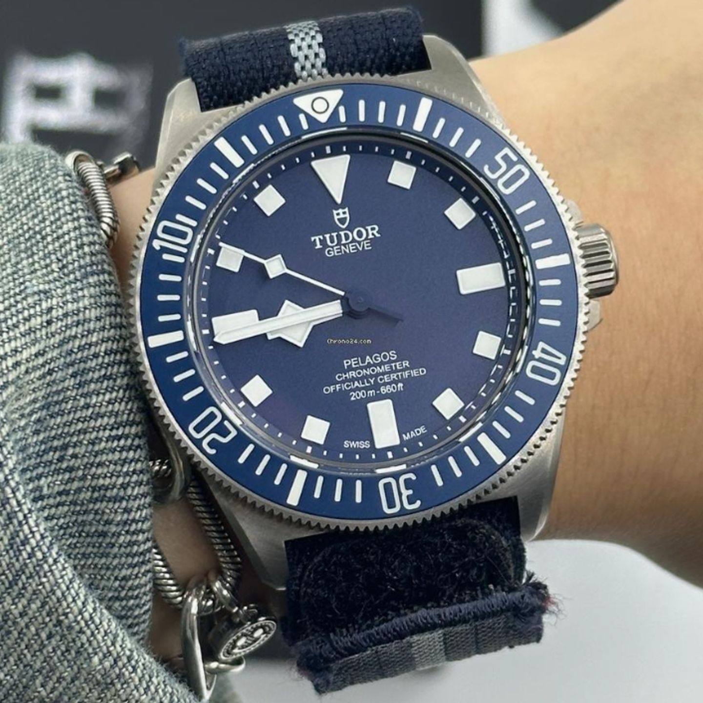 Tudor Pelagos 25707B/23 (2024) - Blue dial 42 mm Titanium case (7/7)