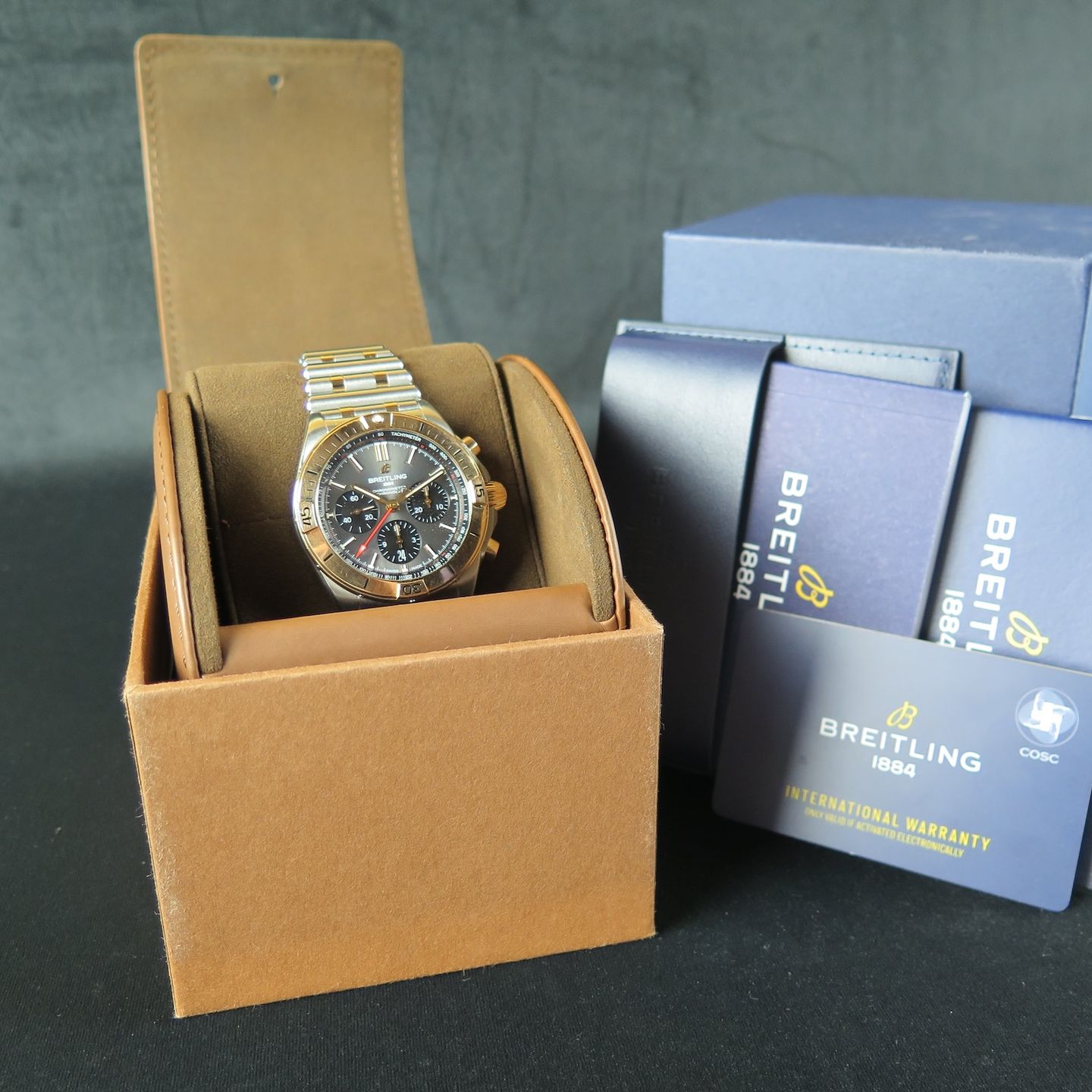 Breitling Chronomat 42 UB0134101B1U1 (2020) - Grey dial 42 mm Steel case (8/8)