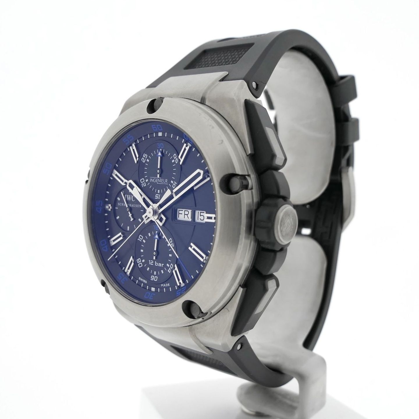 IWC Ingenieur Double Chronograph Titanium IW376501 - (2/8)