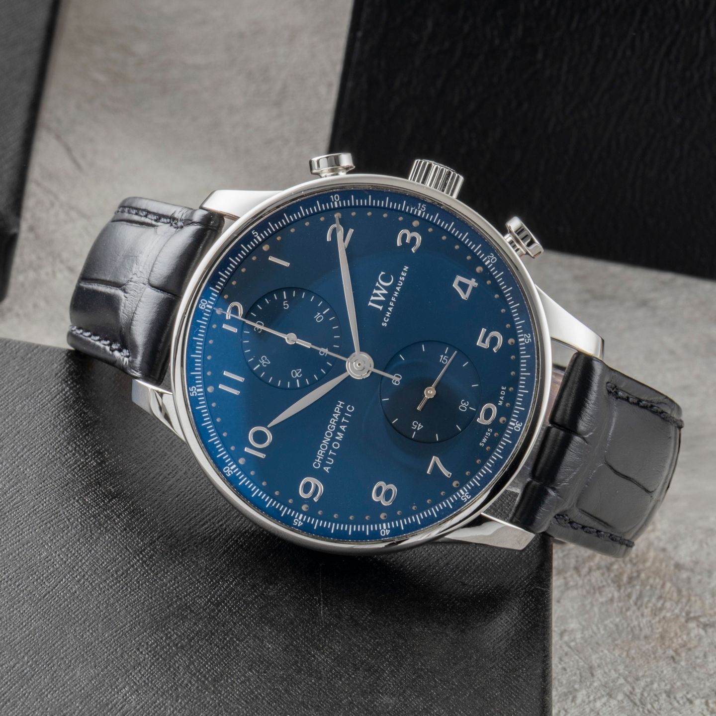 IWC Portuguese Chronograph IW371606 (Onbekend (willekeurig serienummer)) - Blauw wijzerplaat 41mm Staal (2/8)
