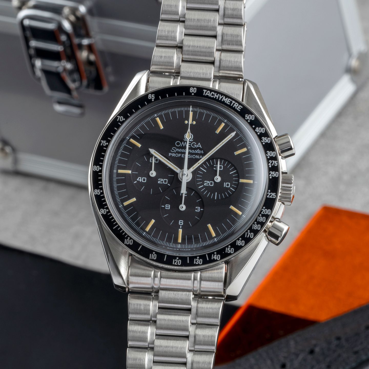 Omega Speedmaster Professional Moonwatch 3592.50.00 I (Unknown (random serial)) - Black dial 42 mm Steel case (3/8)