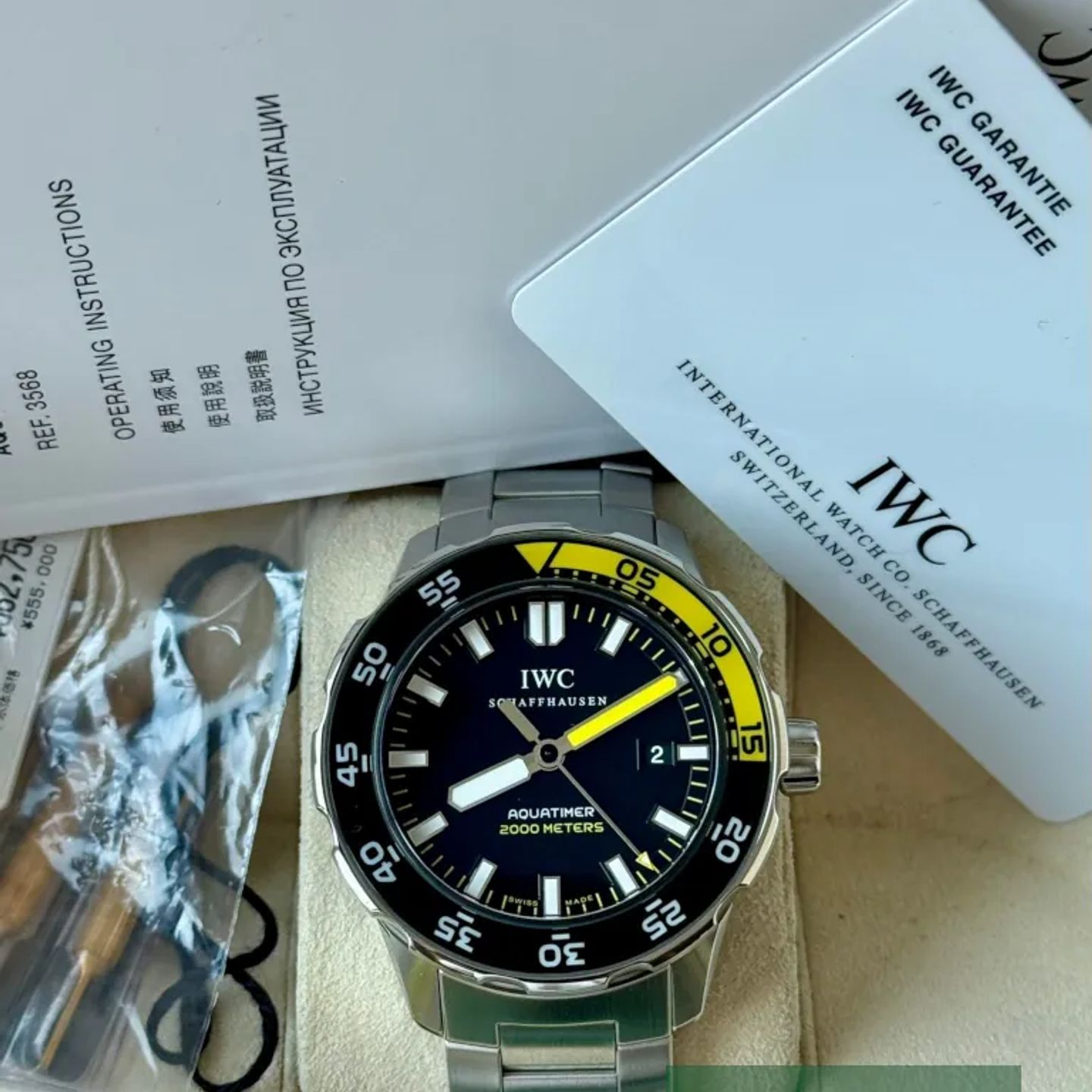 IWC Aquatimer Automatic 2000 IW356808 (2012) - Black dial 44 mm Steel case (7/7)