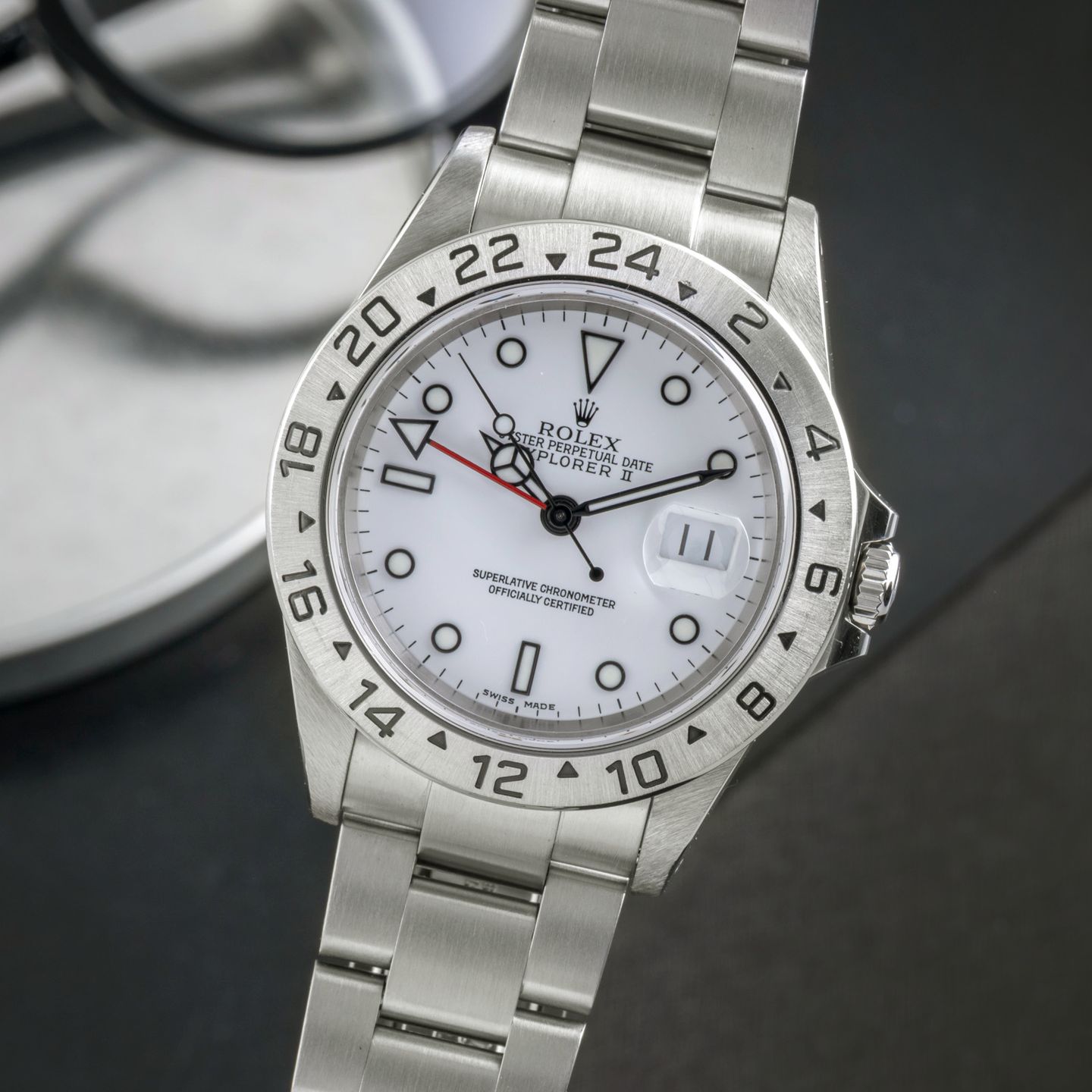 Rolex Explorer II 16570 (Unknown (random serial)) - 40 mm Steel case (3/8)