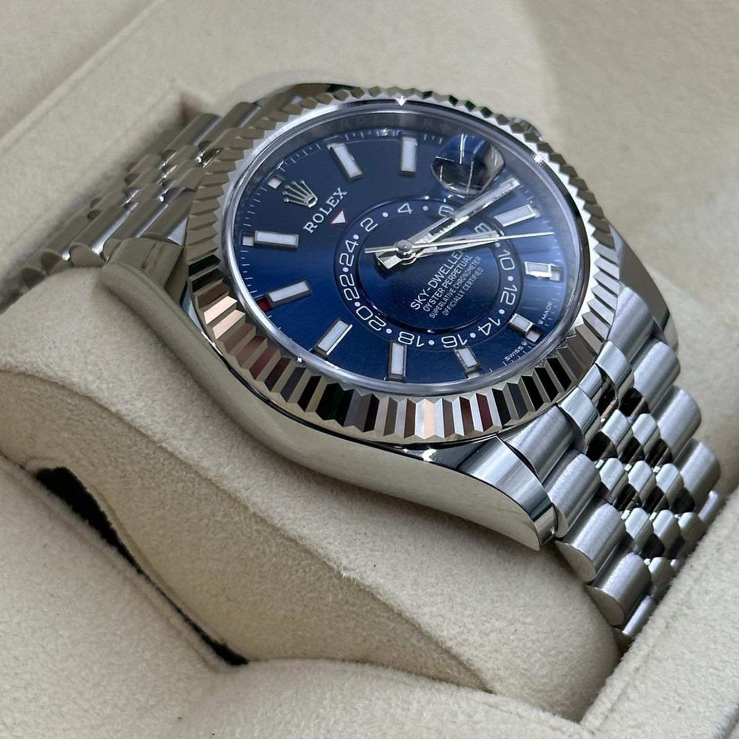 Rolex Sky-Dweller 336934 blue jub - (7/10)