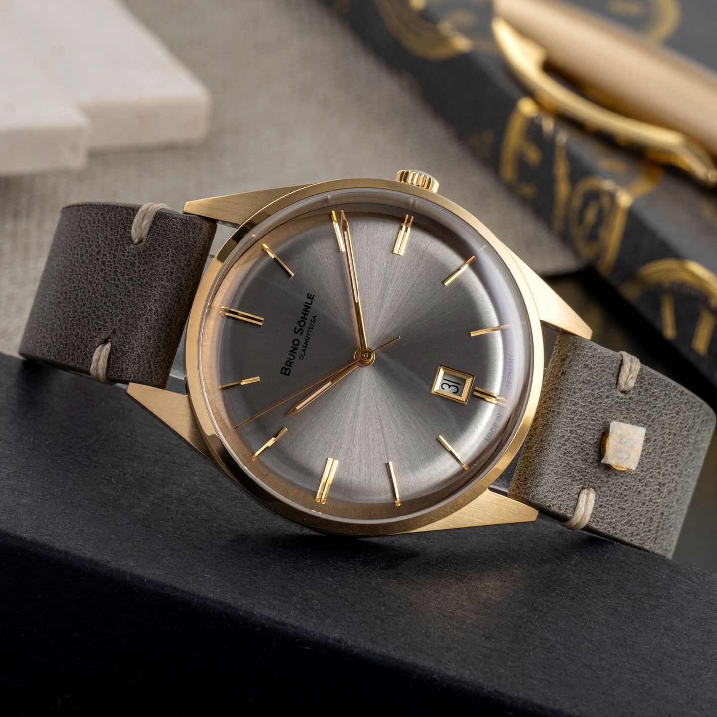 Bruno Söhnle Merano 17-33232-241 (2025) - Grey dial 40 mm Gold/Steel case (2/8)