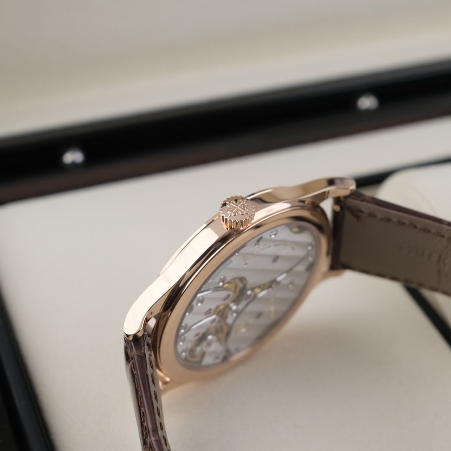 Patek Philippe Calatrava 6119R-001 - (8/8)