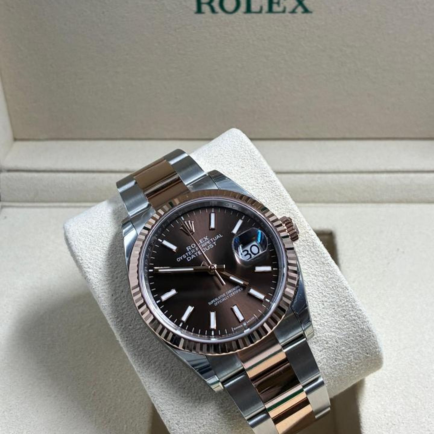 Rolex Datejust 126231 (2026) - 44mm Roségoud (4/10)