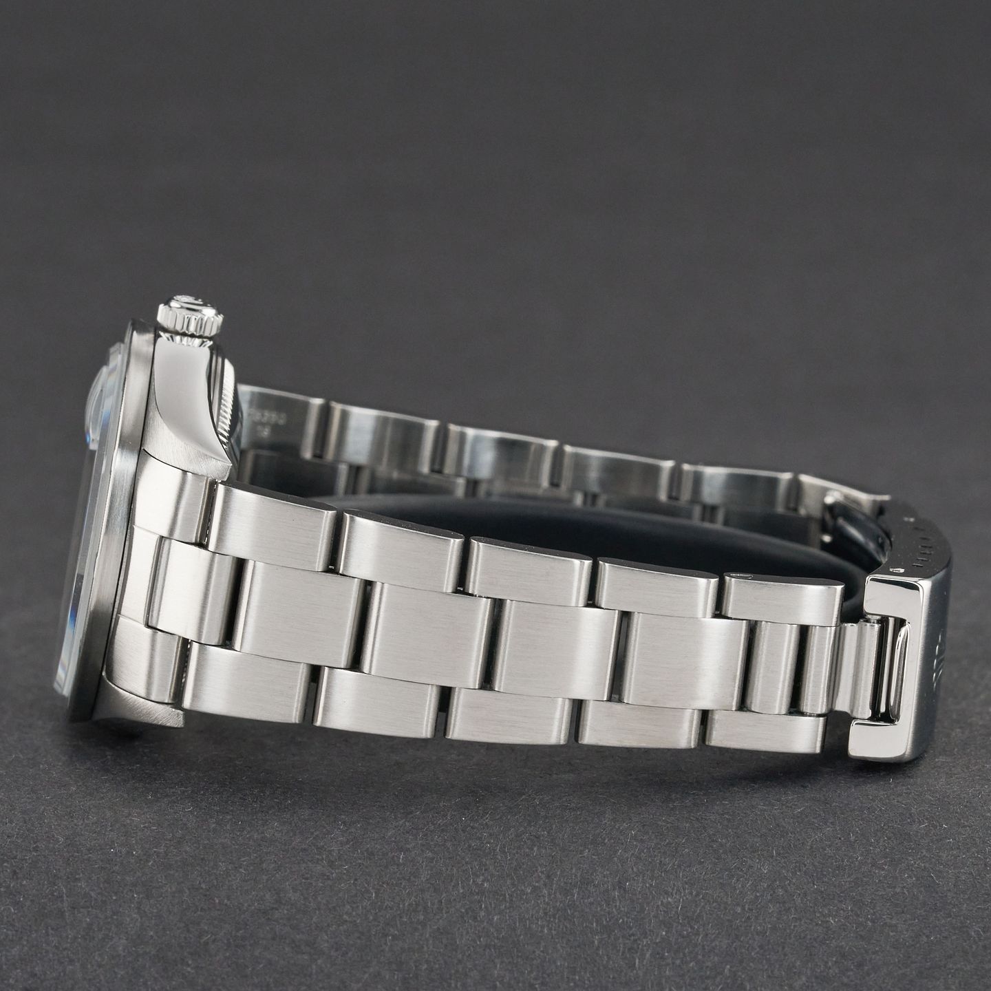 Rolex Oyster Perpetual Date 15210 - (5/8)