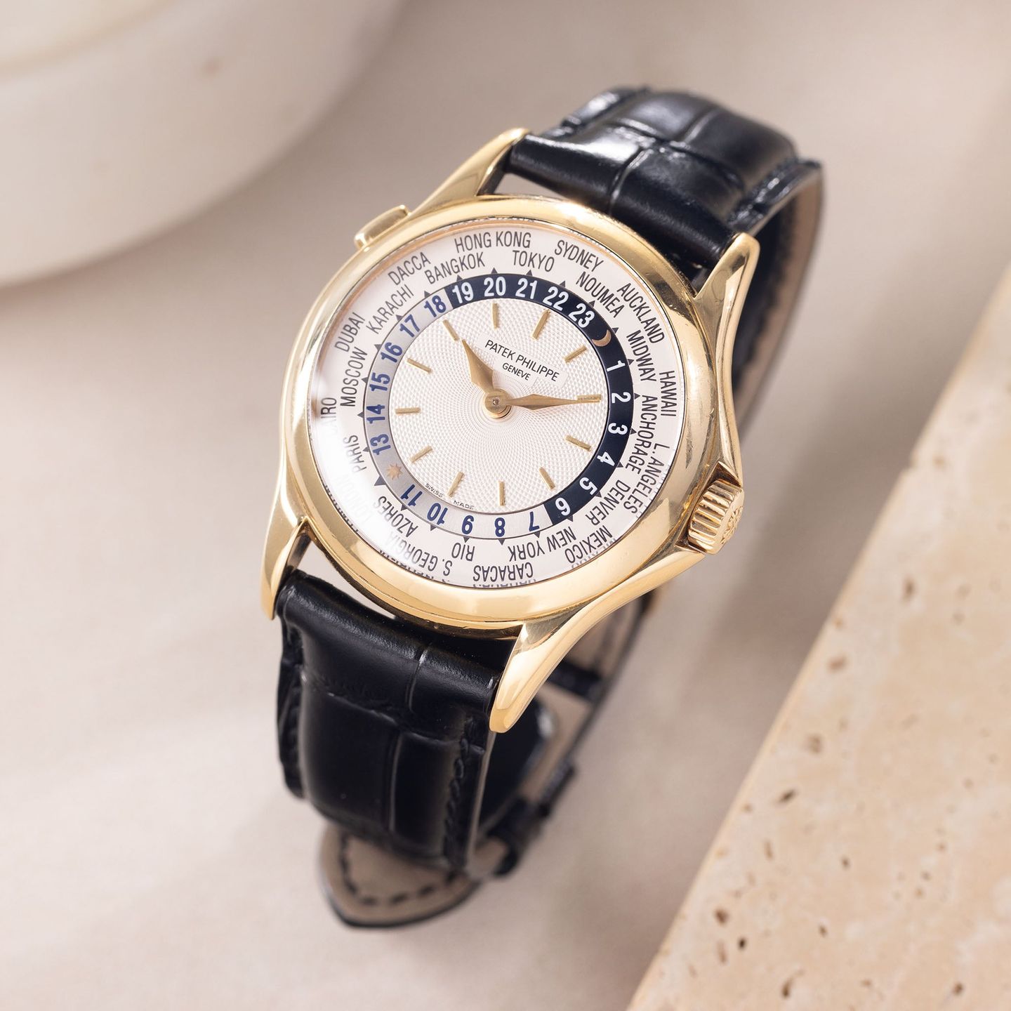 Patek Philippe World Time 5110J - (1/8)