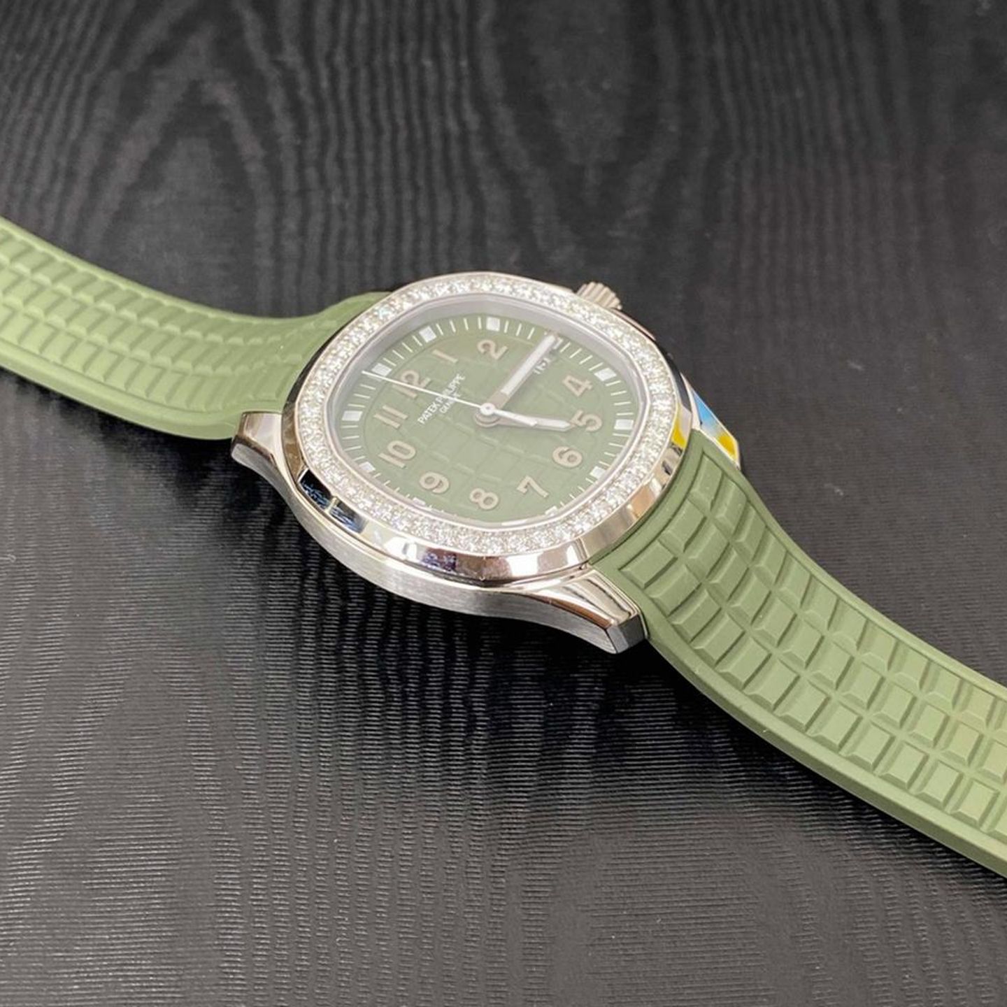 Patek Philippe Aquanaut 5267/200A-011 - (7/10)