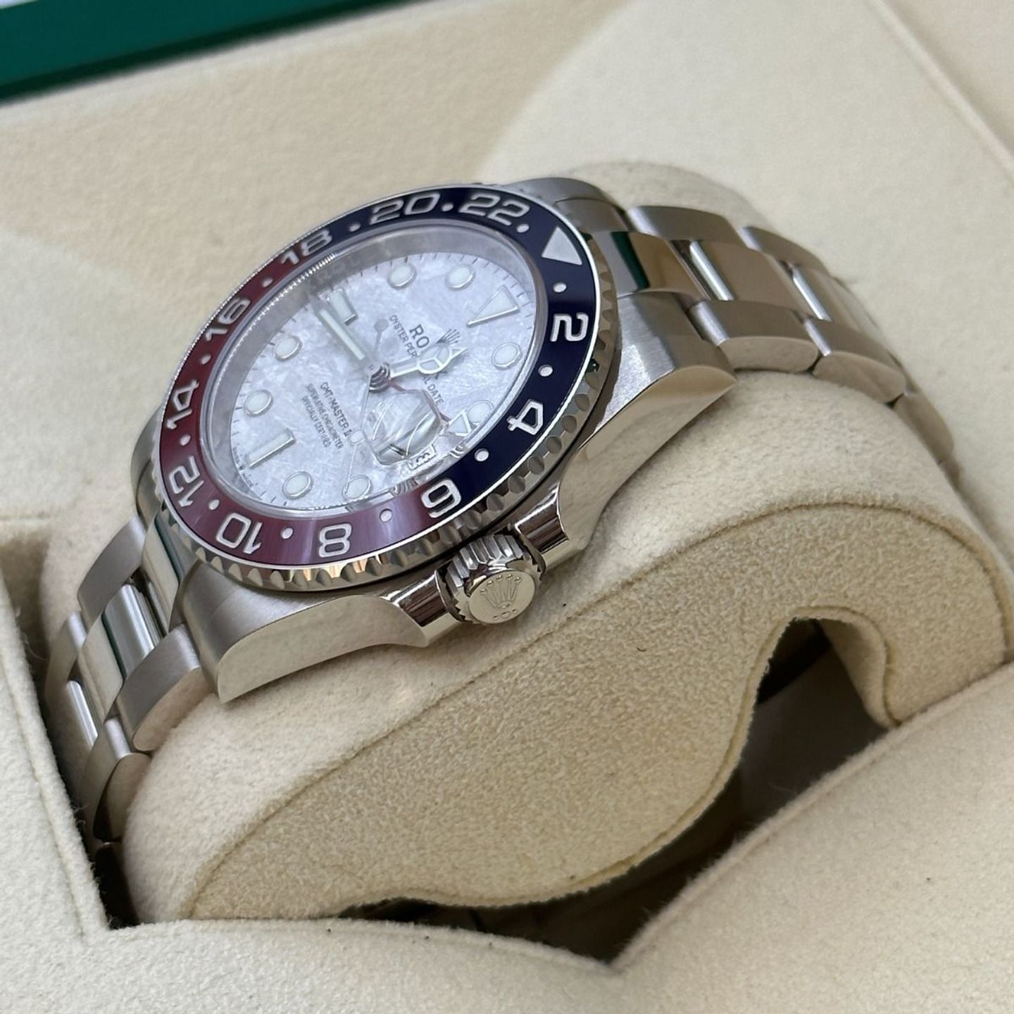 Rolex GMT-Master II 126719BLRO (2020) - Zilver wijzerplaat 40mm Witgoud (5/8)