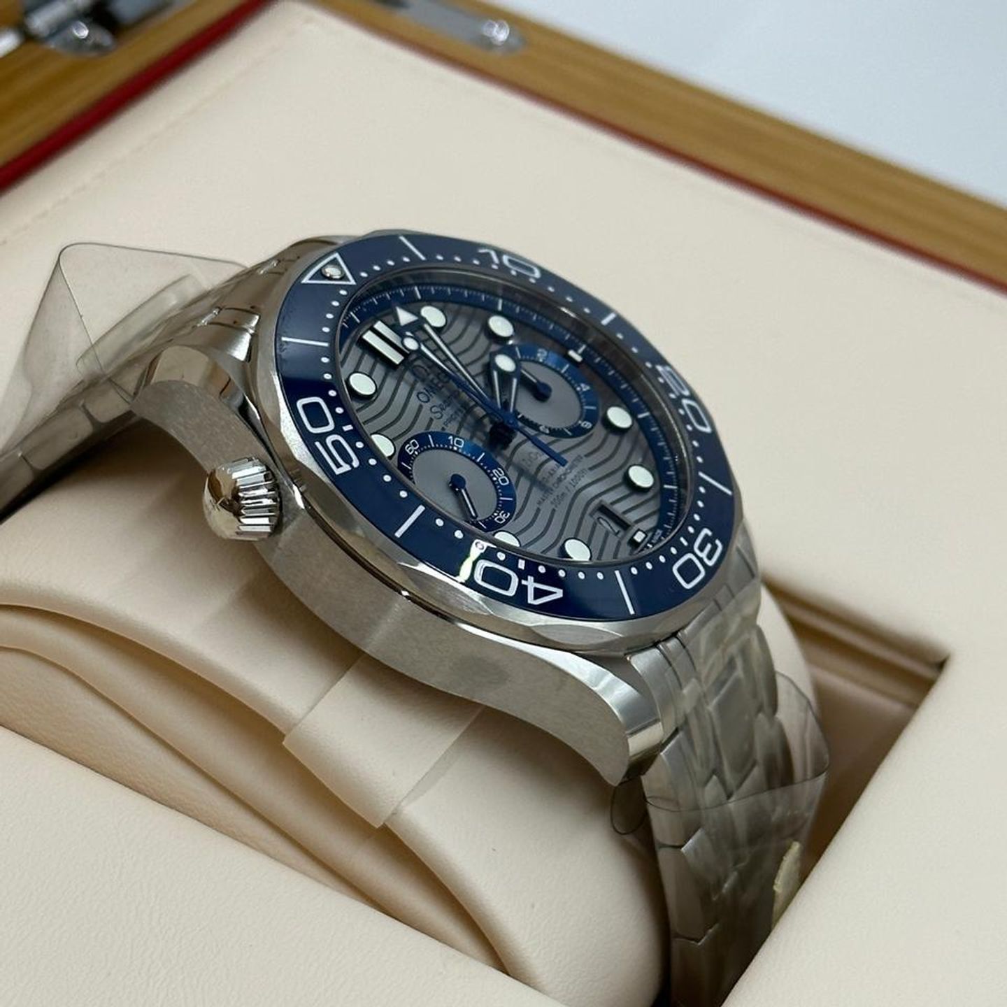 Omega Seamaster Diver 300 M 210.30.44.51.06.001 - (6/10)