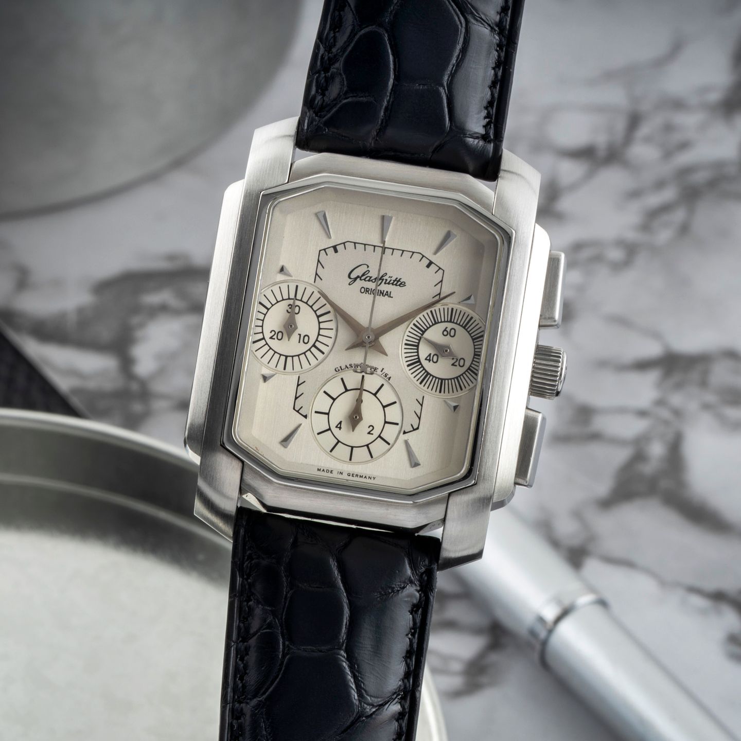 Glashütte Original Senator Karrée 1-39-31-06-04-04 (Unknown (random serial)) - Silver dial 35 mm Steel case (3/8)