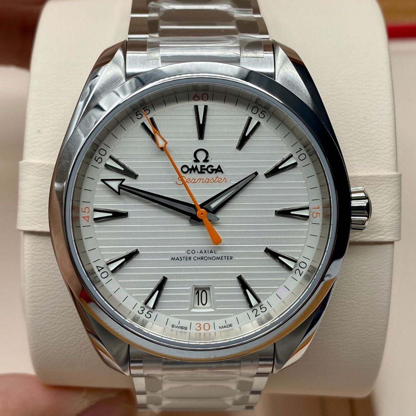 Omega Seamaster Aqua Terra 220.10.41.21.02.001 (2023) - Silver dial 41 mm Steel case (8/8)