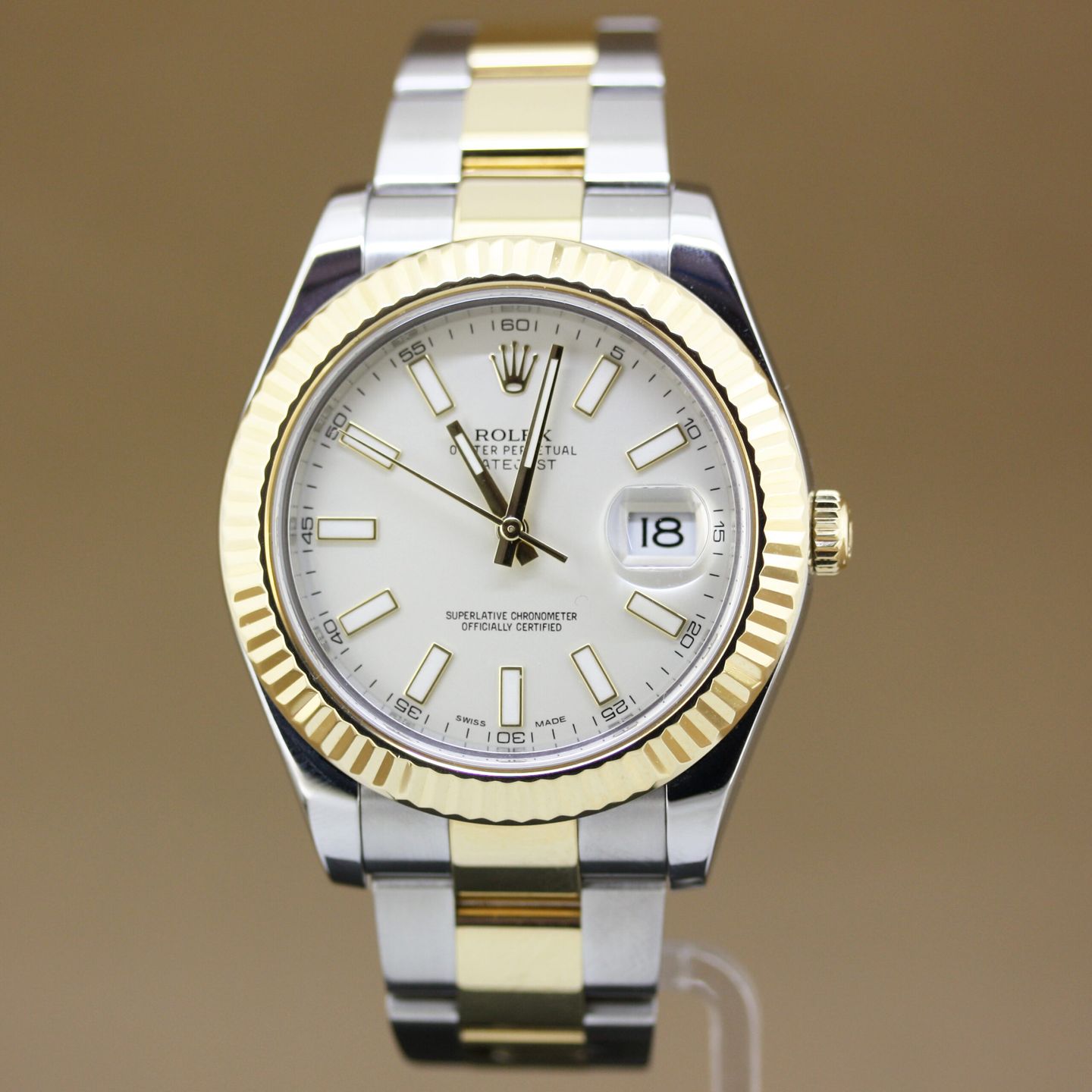 Rolex Datejust II 116333 (2015) - 41 mm Gold/Steel case (2/8)