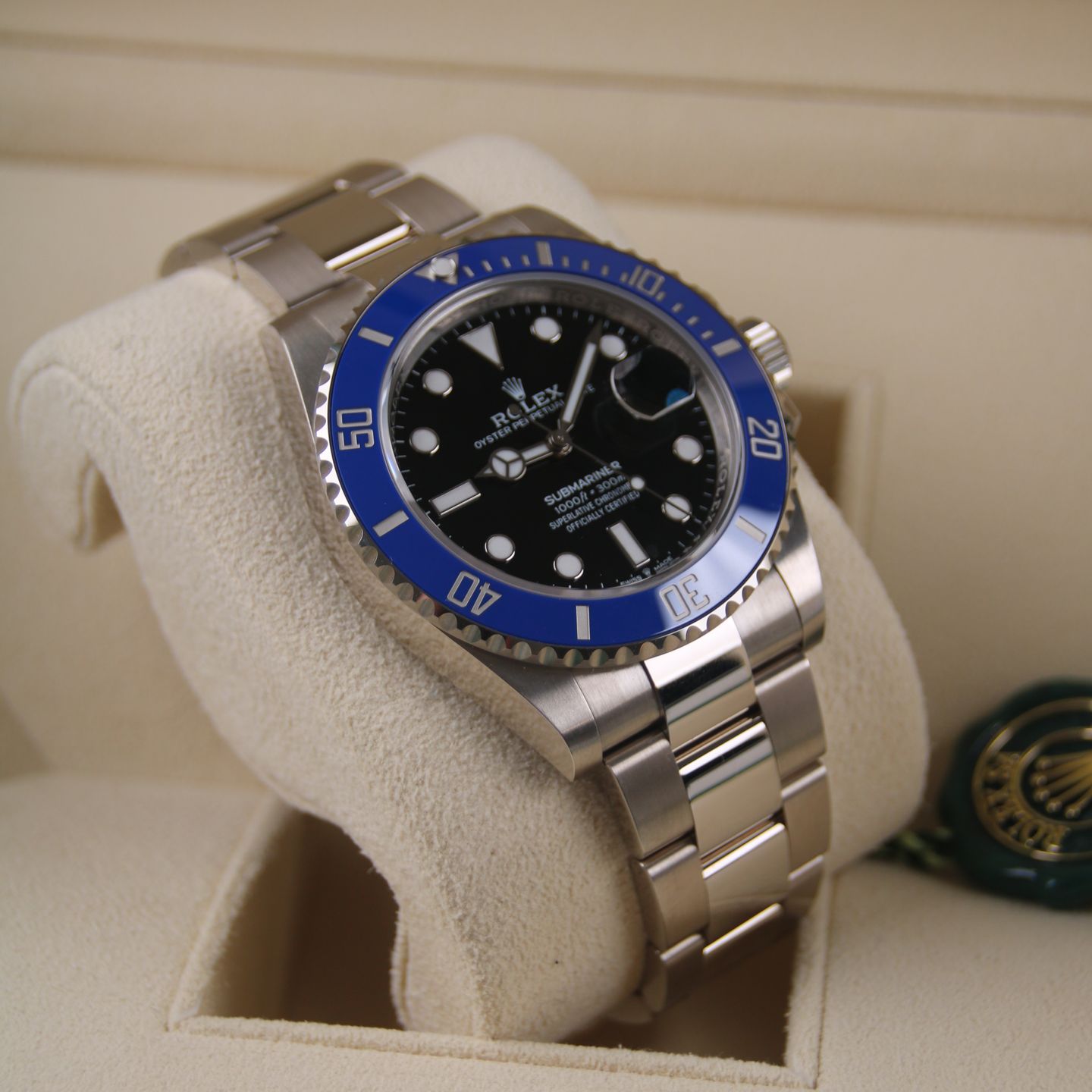 Rolex Submariner Date 126619LB (2023) - Zwart wijzerplaat 41mm Witgoud (4/8)