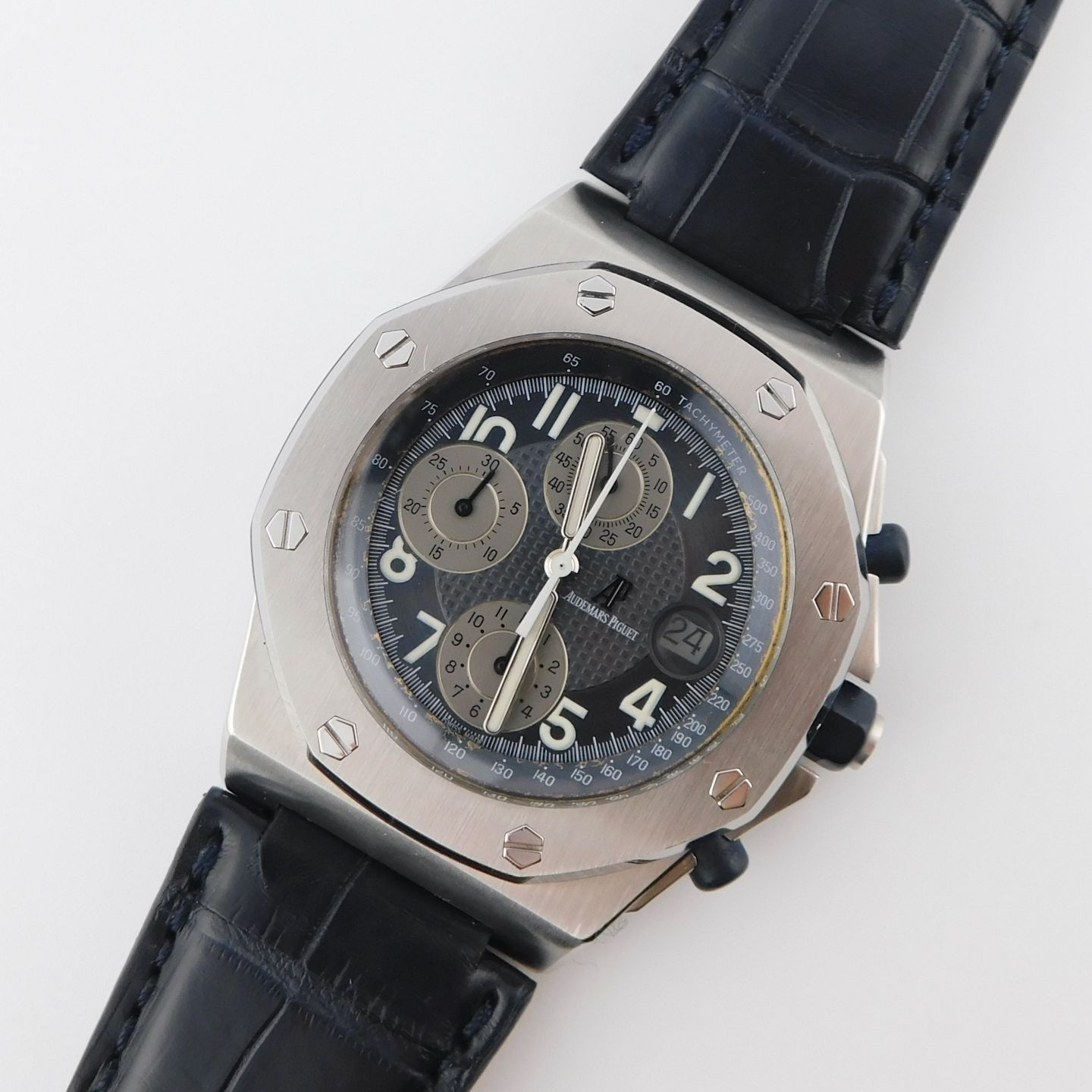 Audemars Piguet Royal Oak Offshore Chronograph 25770ST (1999) - Blue dial 42 mm Steel case (1/5)