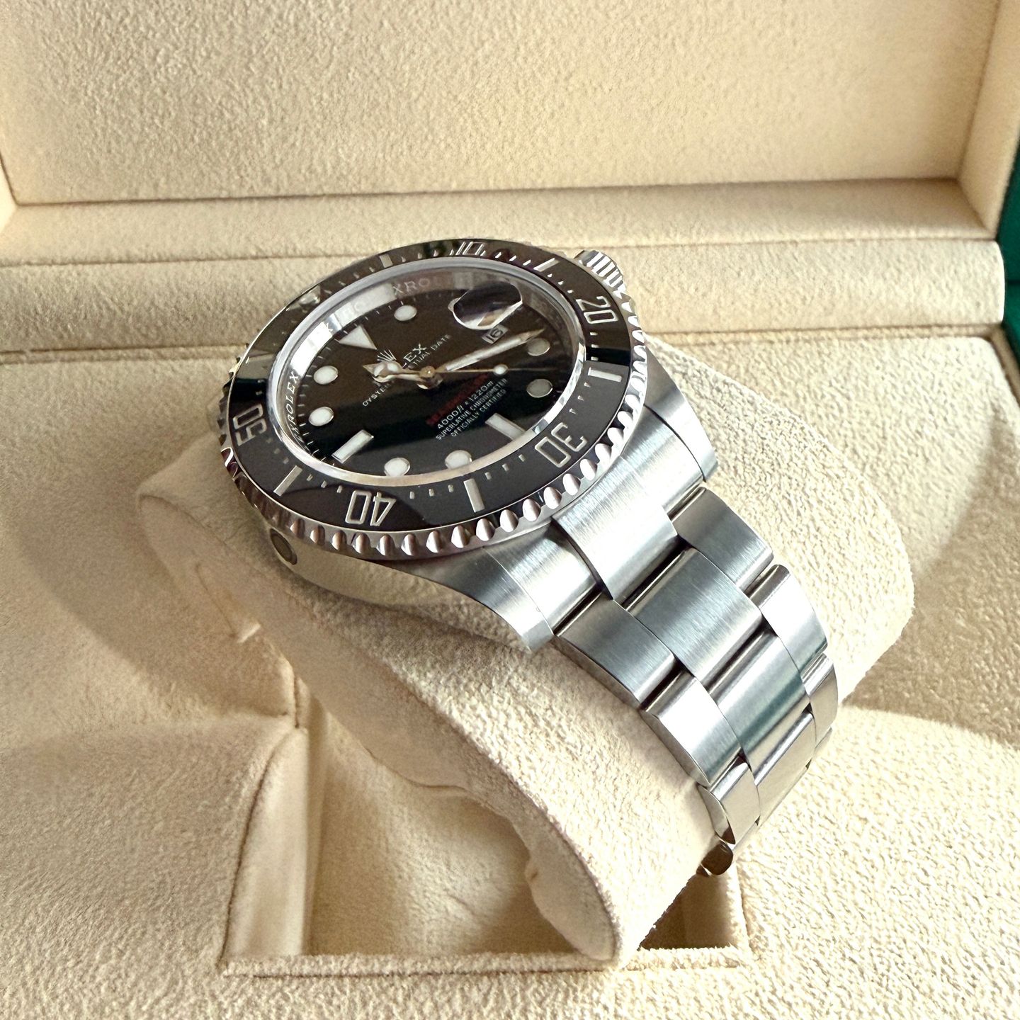 Rolex Sea-Dweller 126600 - (3/7)
