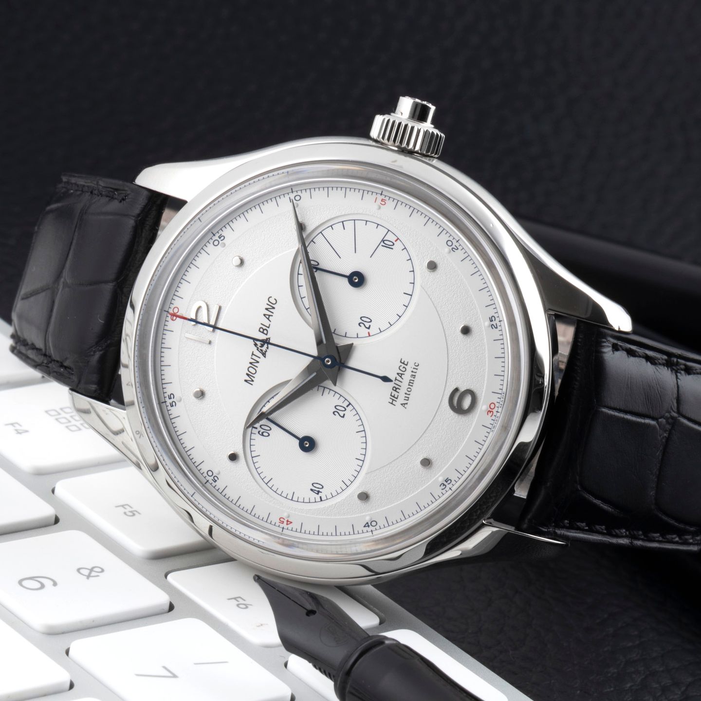 Montblanc Heritage Chronométrie 119951 (Unknown (random serial)) - Silver dial 42 mm Steel case (2/8)