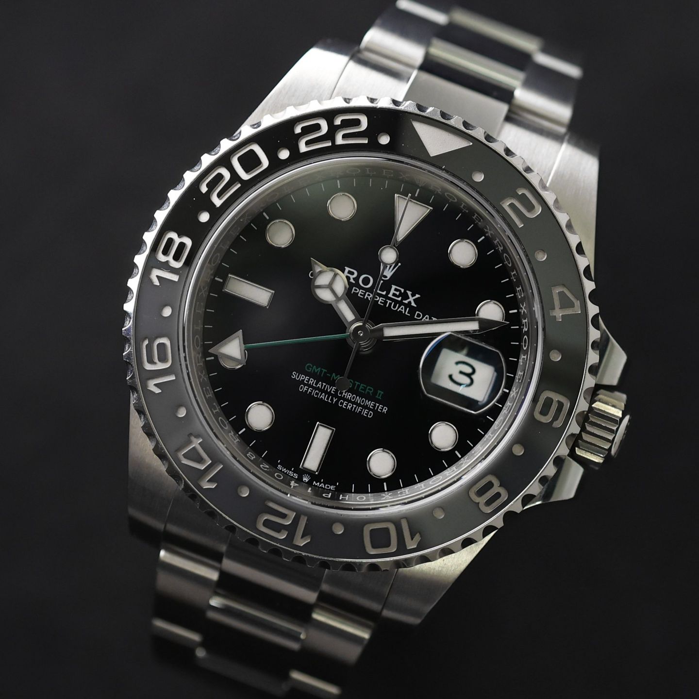 Rolex GMT-Master II 126710GRNR (2025) - Black dial 40 mm Steel case (5/6)