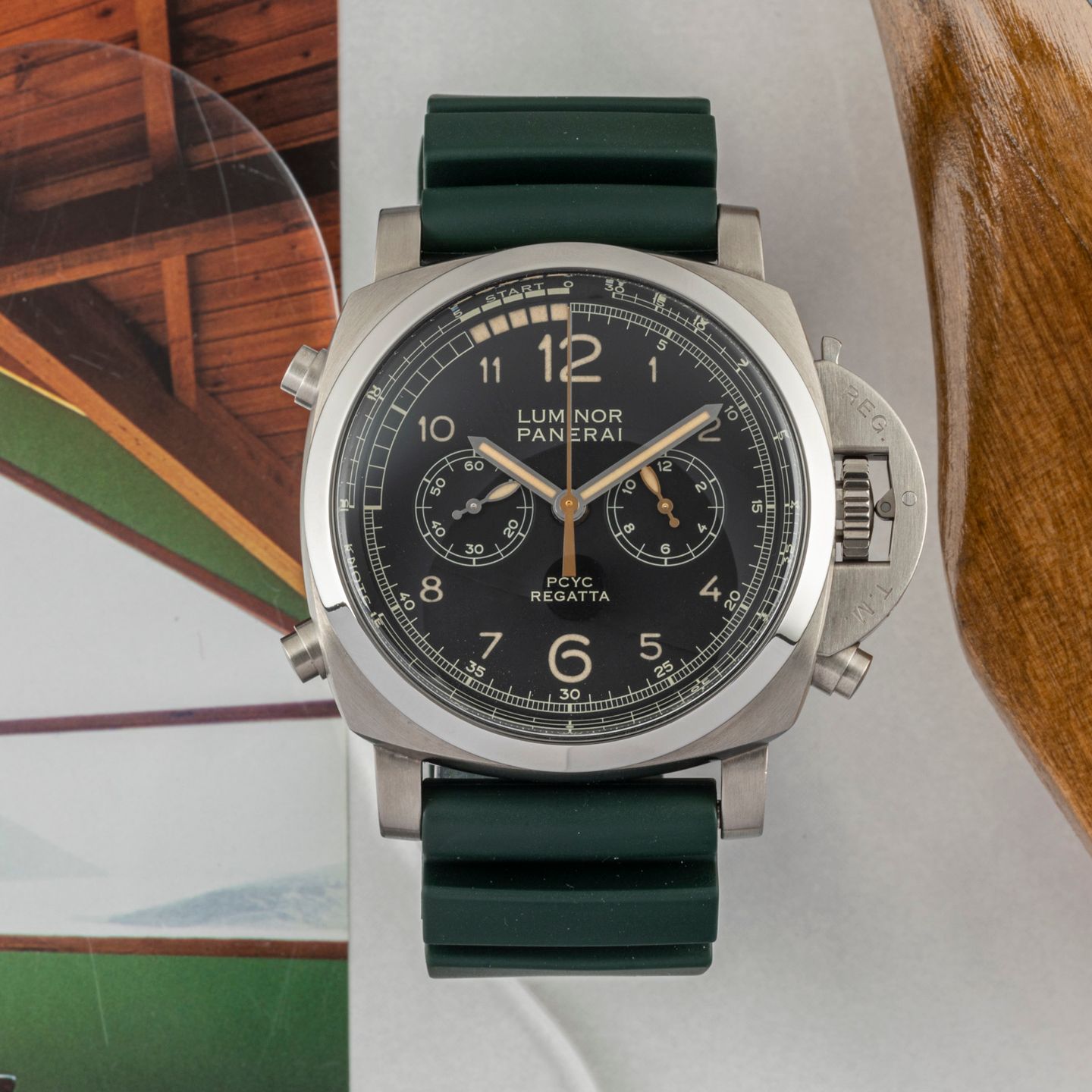 Panerai Luminor 1950 Regatta 3 Days Chrono Flyback PAM00652 (Unknown (random serial)) - Black dial 47 mm Titanium case (1/8)