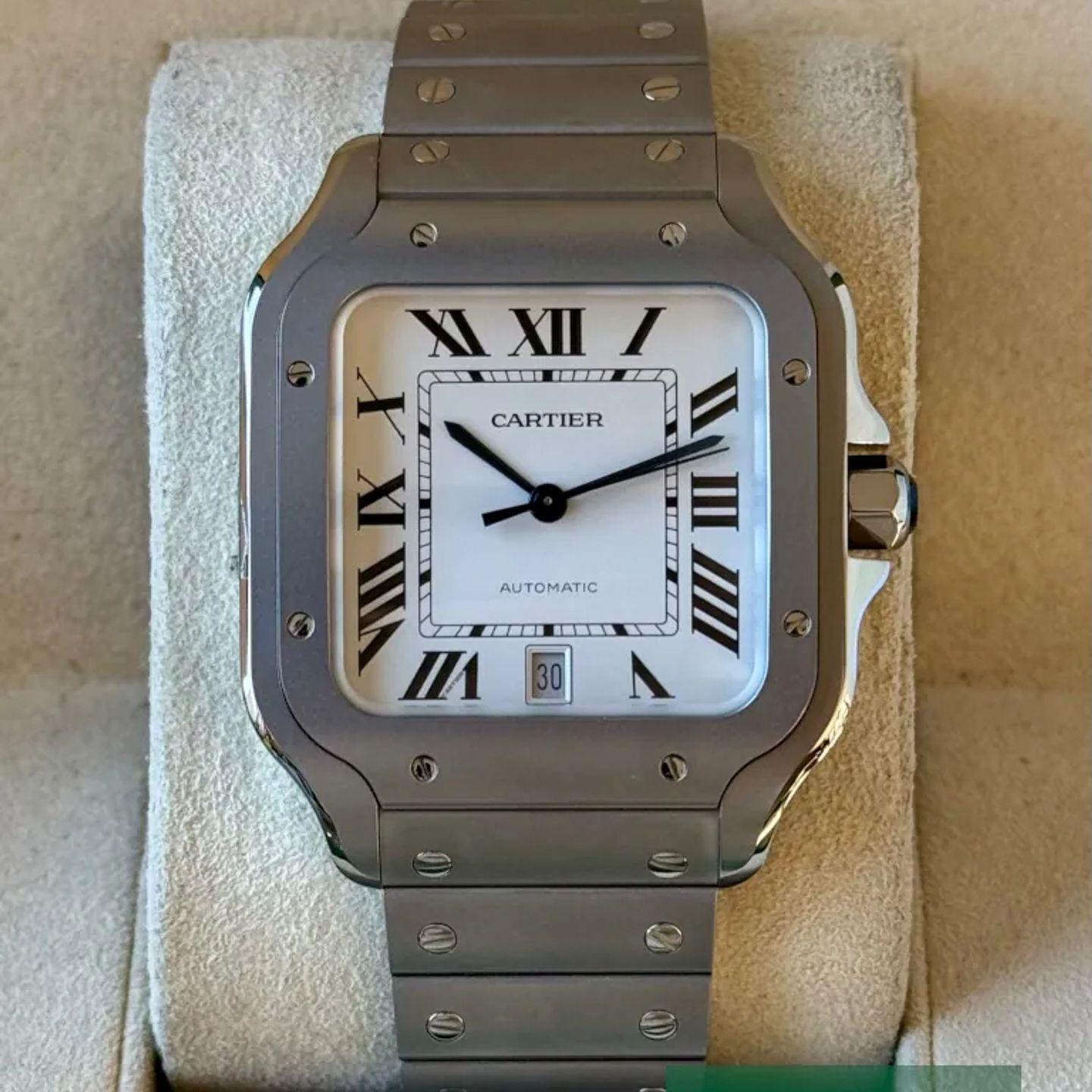 Cartier Santos WSSA0089 (2026) - White dial 39 mm Titanium case (2/7)