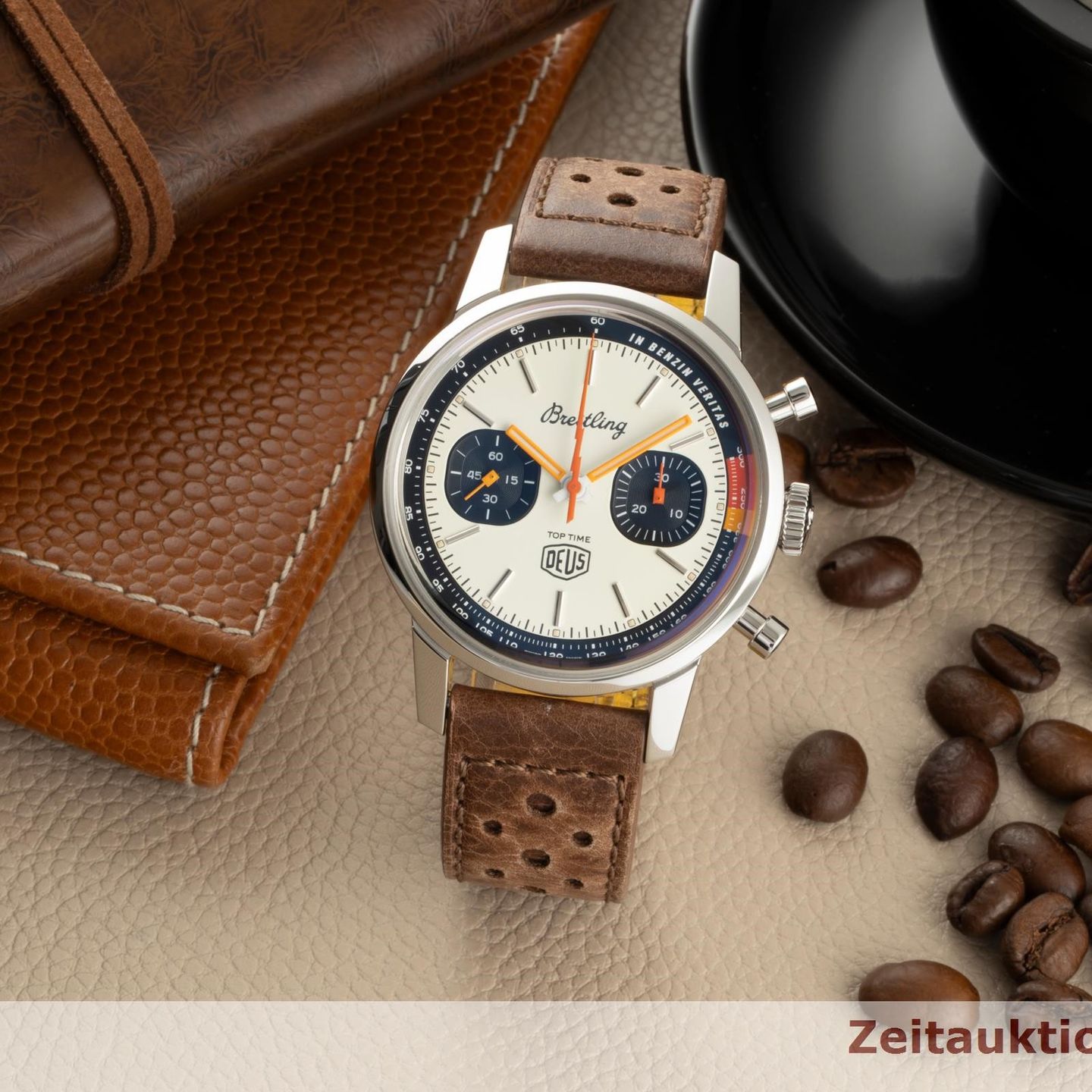 Breitling Top Time A233101A1A1X1 (Unknown (random serial)) - White dial 41 mm Steel case (1/8)