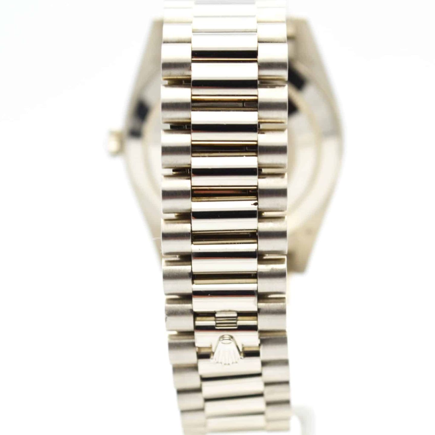 Rolex Day-Date 40 228239 (2019) - 40 mm White Gold case (4/7)