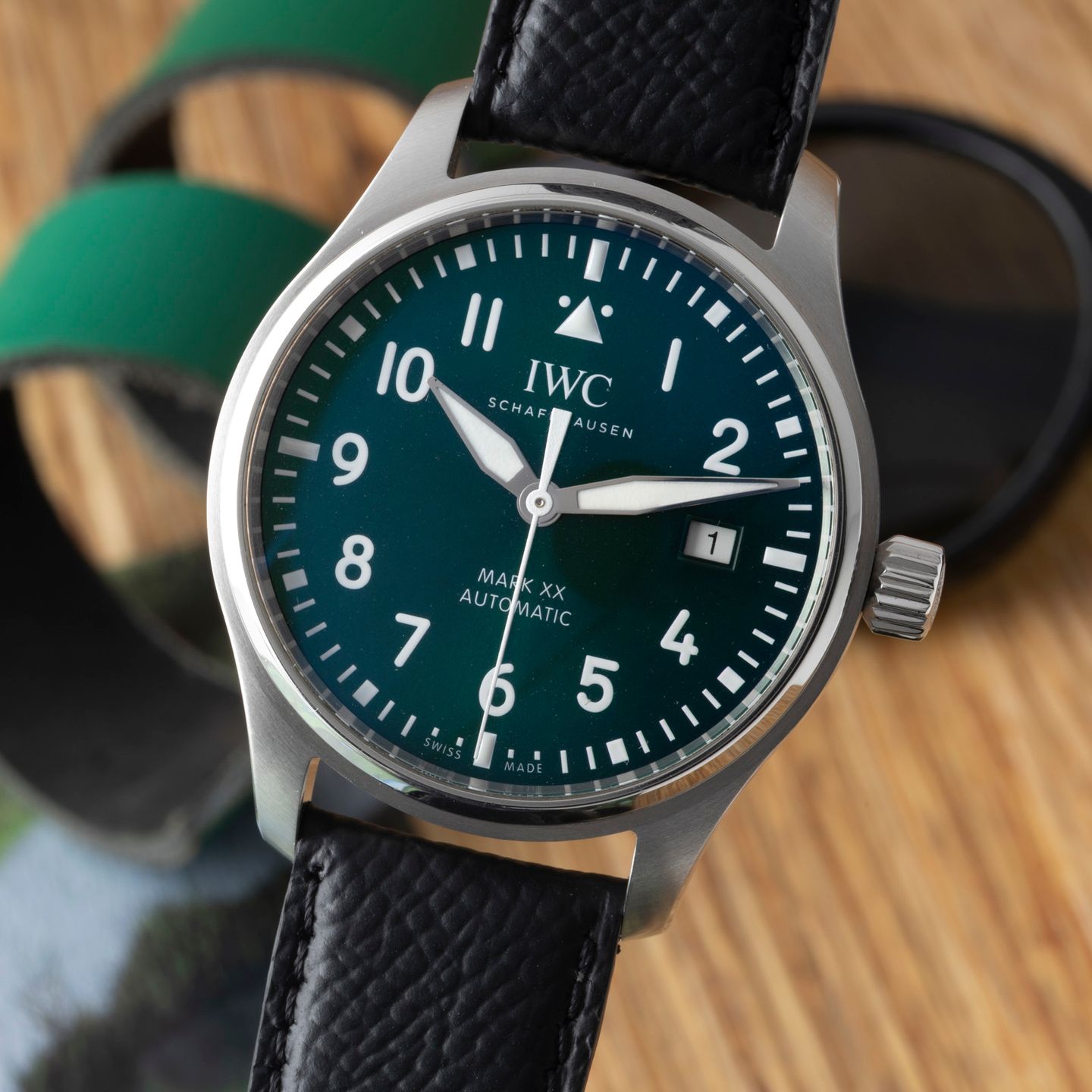 IWC Pilot Mark IW328205 (Onbekend (willekeurig serienummer)) - Groen wijzerplaat 40mm Staal (3/8)