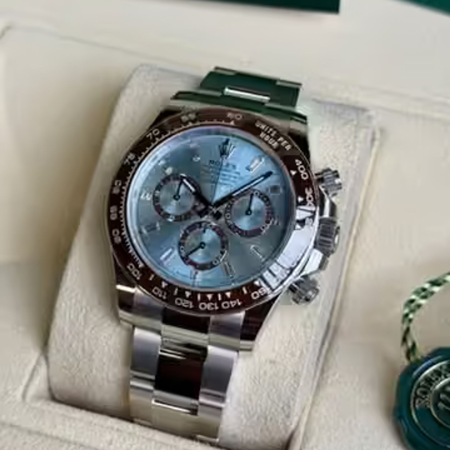 Rolex Daytona 126506 - (4/8)