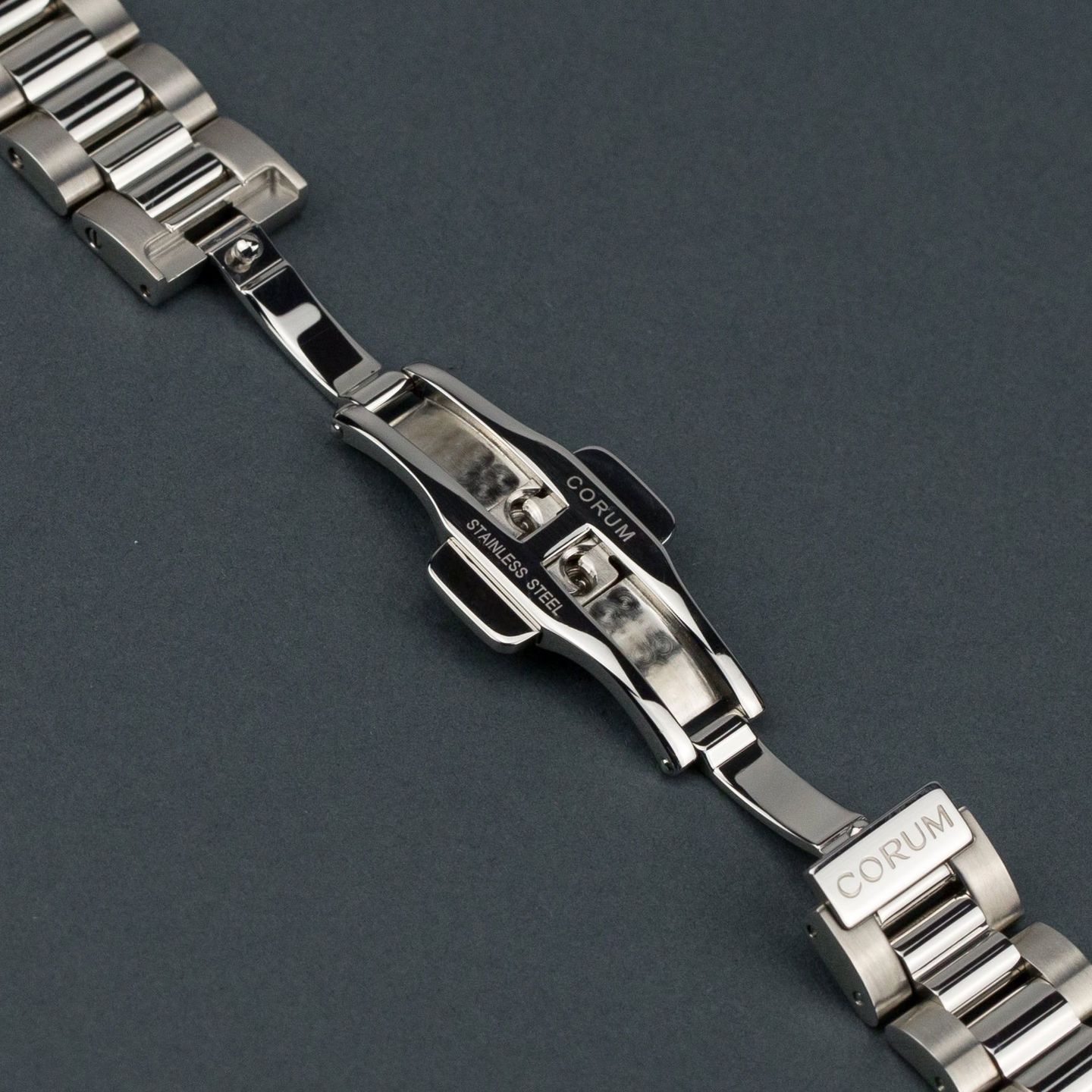 Unknown Unknown A400/03074 (2024) - (8/8)