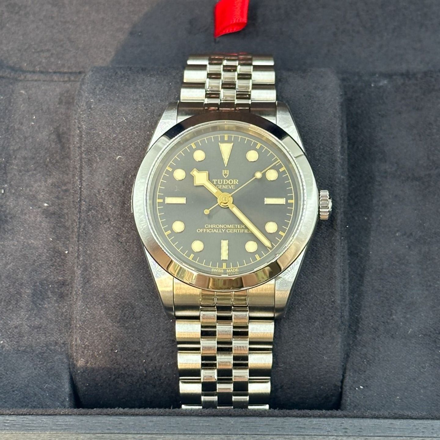 Tudor Black Bay 79660-0001 - (5/8)